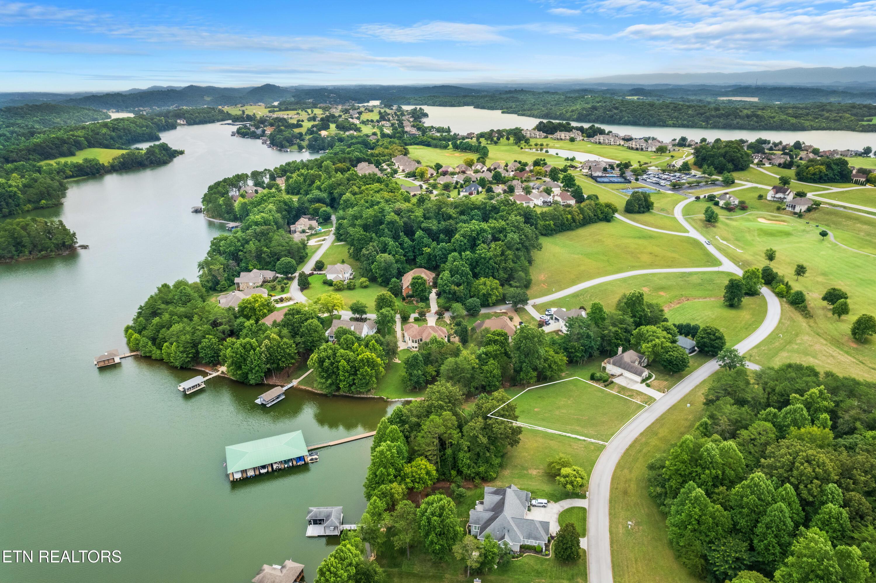 708 Wood Duck Drive, Vonore, TN - Fort Loudoun and Tellico Lake Real Estate - Image# 8