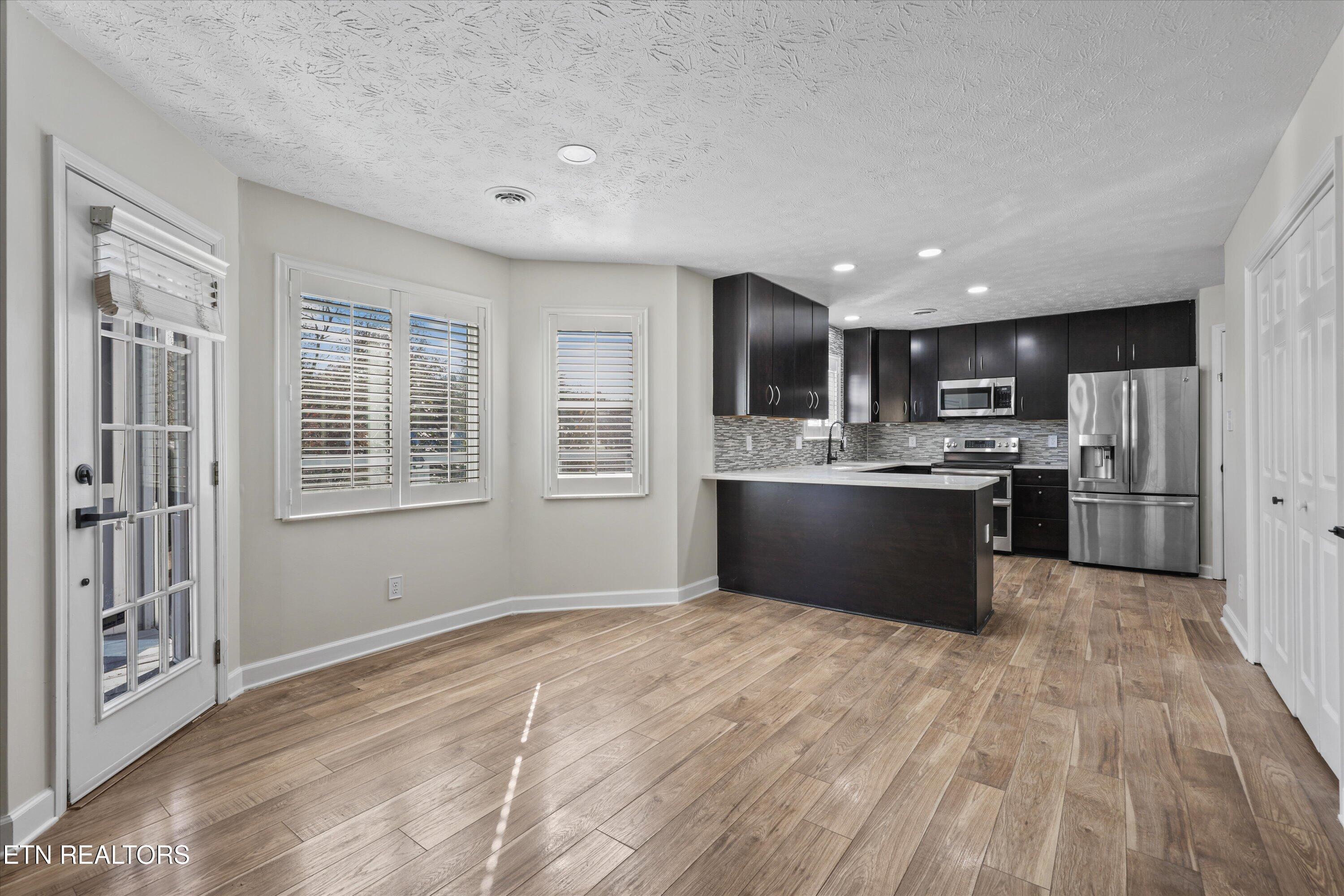 9820 Crestline Drive, Knoxville, TN - Fort Loudoun and Tellico Lake Real Estate - Image# 10