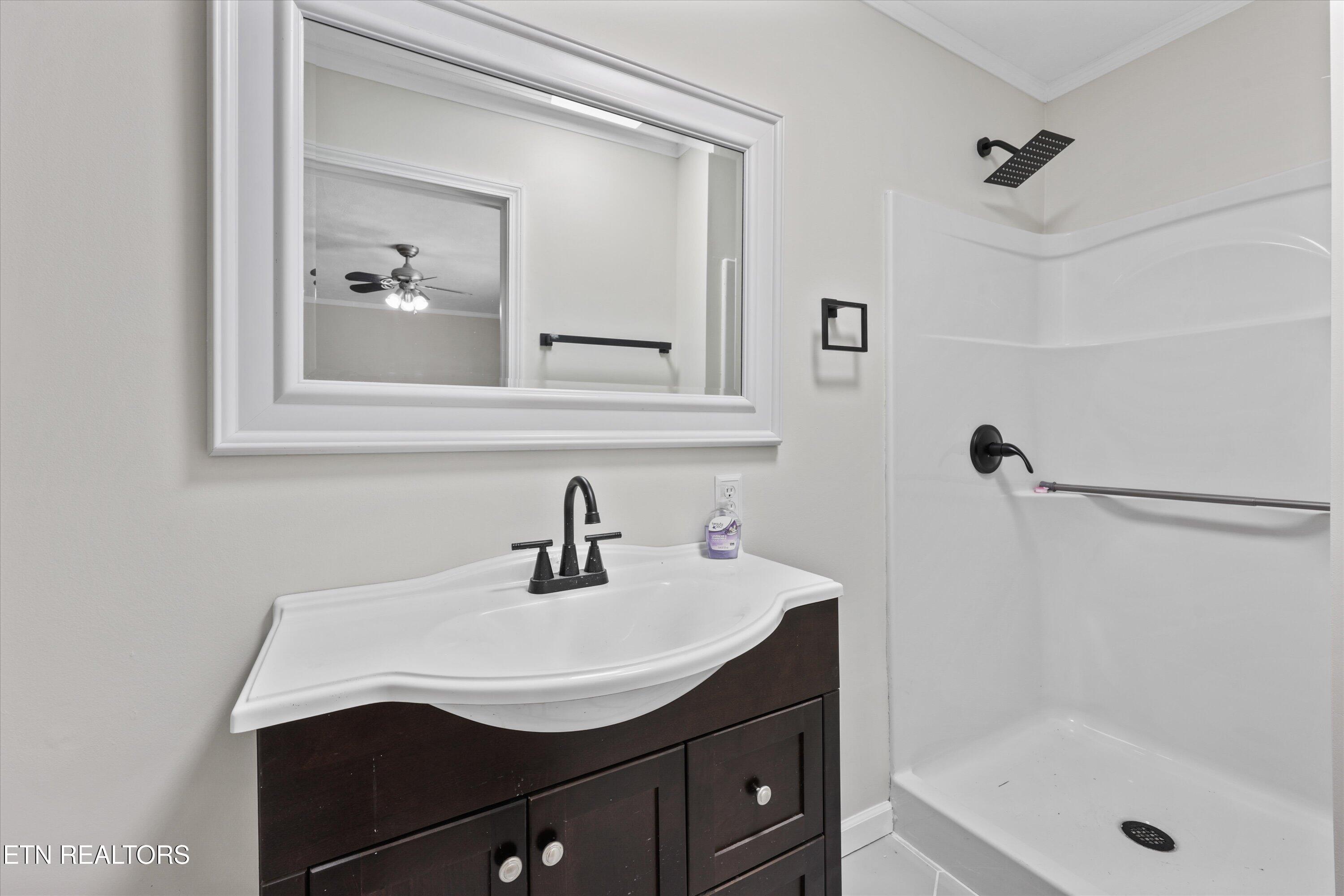 9820 Crestline Drive, Knoxville, TN - Fort Loudoun and Tellico Lake Real Estate - Image# 31