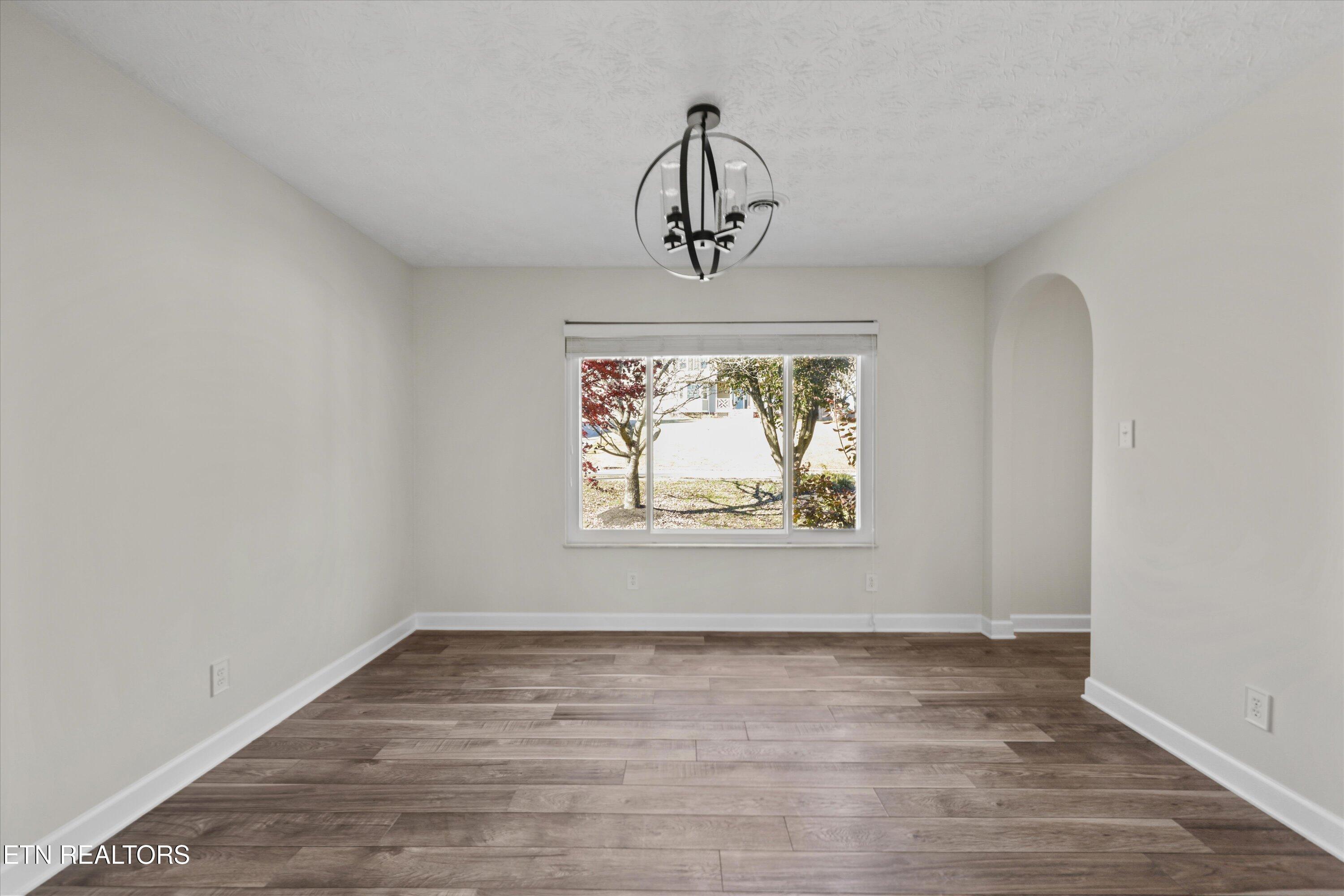 9820 Crestline Drive, Knoxville, TN - Fort Loudoun and Tellico Lake Real Estate - Image# 15