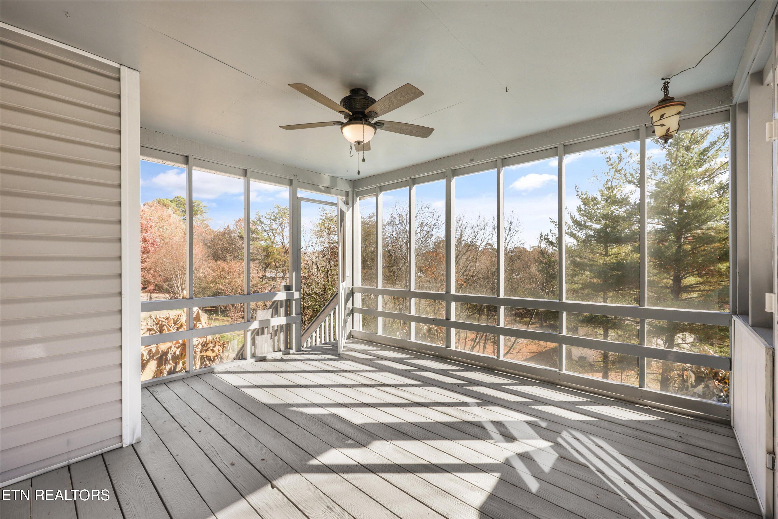 9820 Crestline Drive, Knoxville, TN - Fort Loudoun and Tellico Lake Real Estate - Image# 33