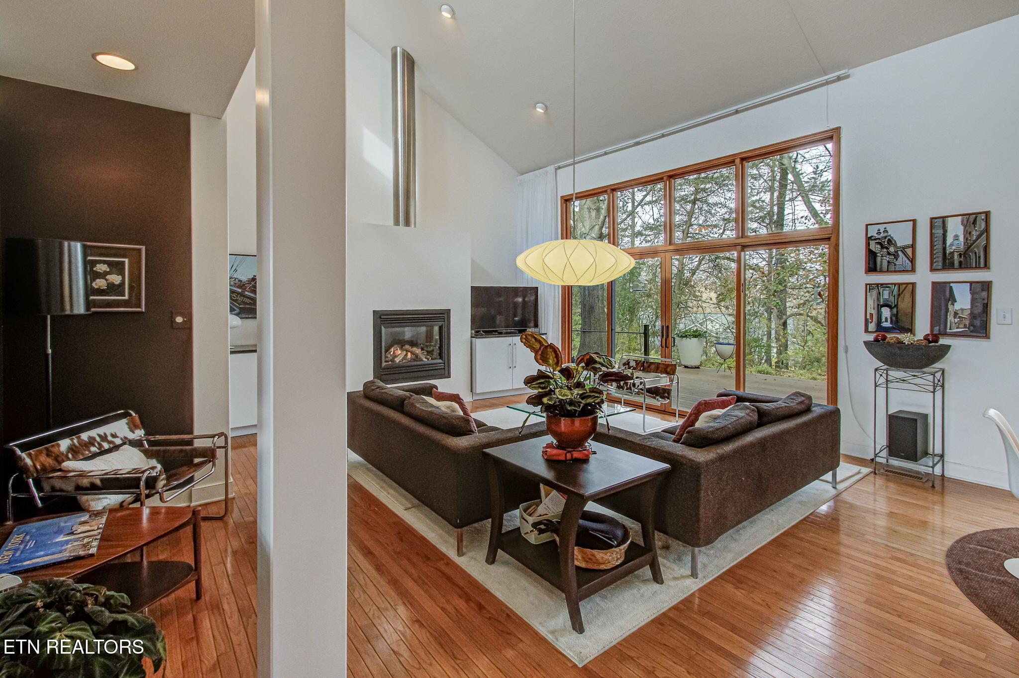 128 Santee Way, Loudon, TN - Fort Loudoun and Tellico Lake Real Estate - Image# 4