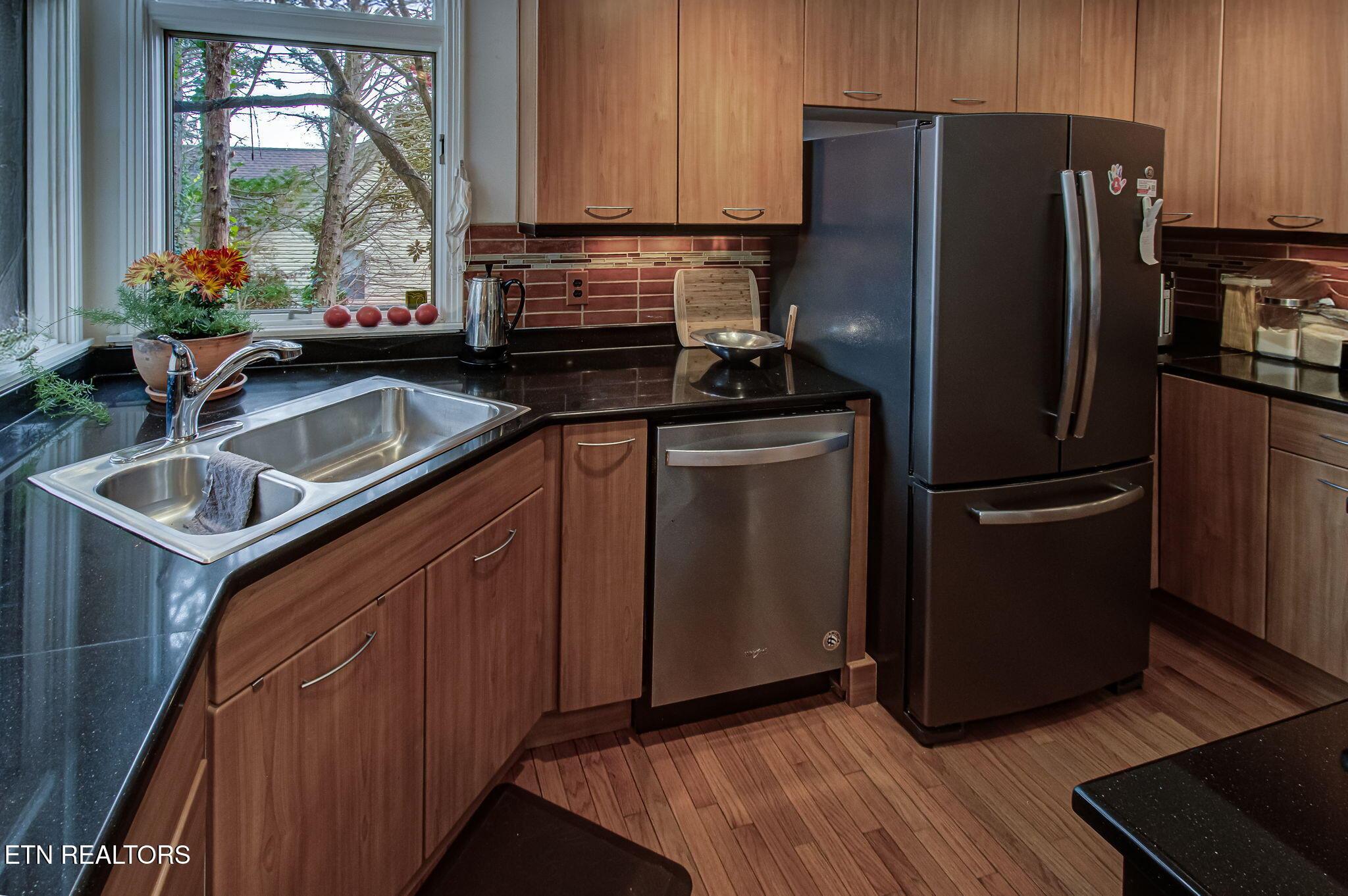 128 Santee Way, Loudon, TN - Fort Loudoun and Tellico Lake Real Estate - Image# 11