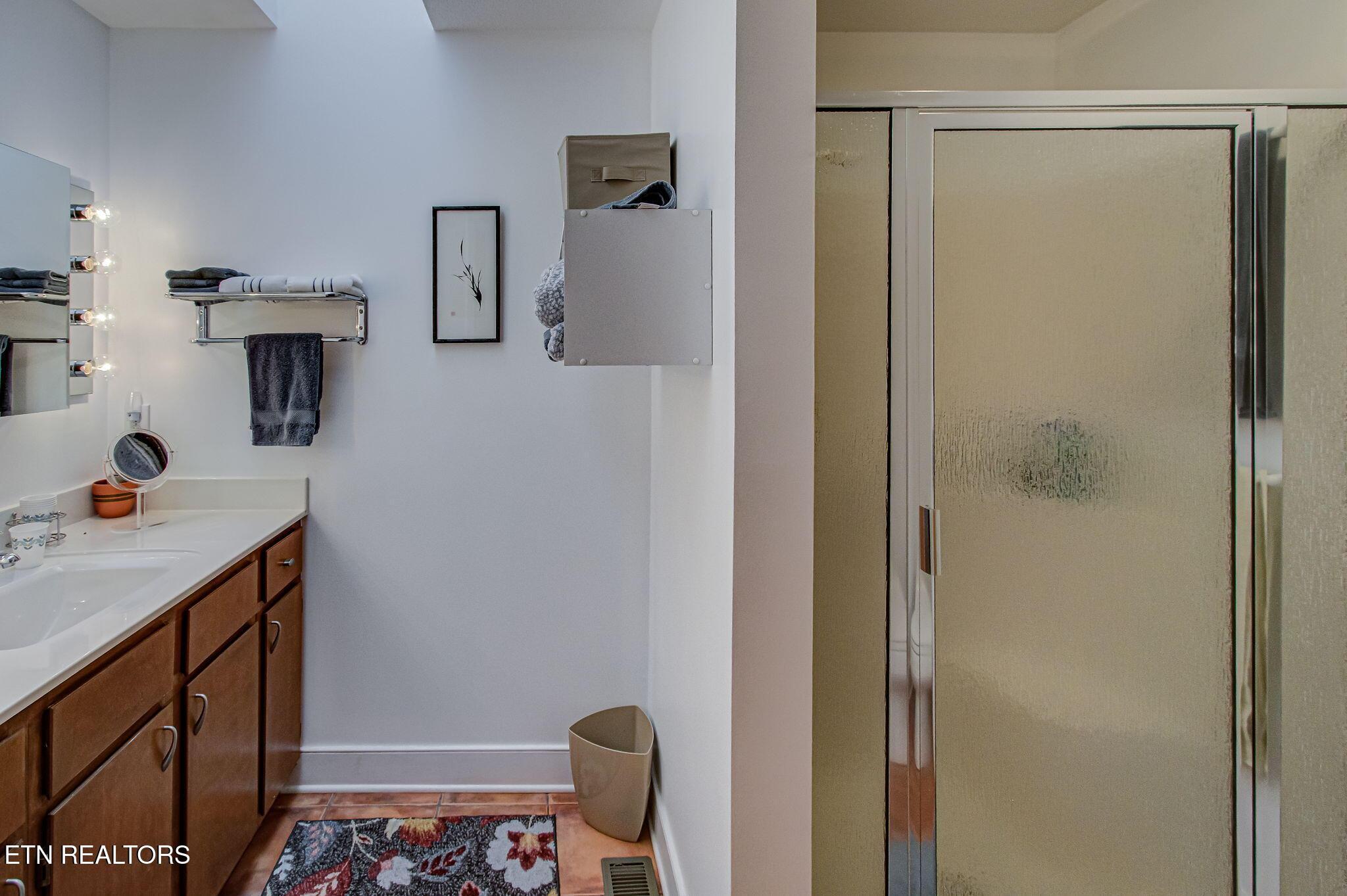 128 Santee Way, Loudon, TN - Fort Loudoun and Tellico Lake Real Estate - Image# 38