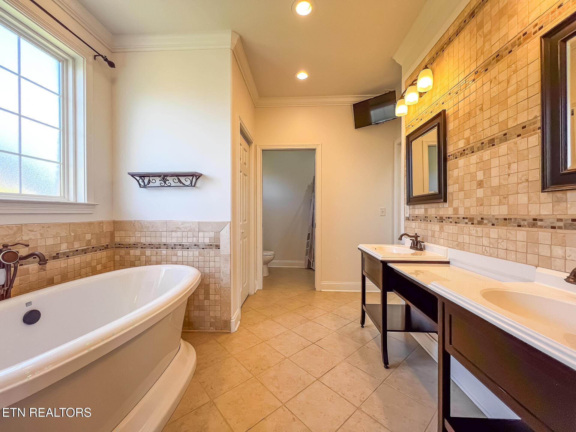 Fort Loudoun and Tellico Lake Real Estate - Image# 26