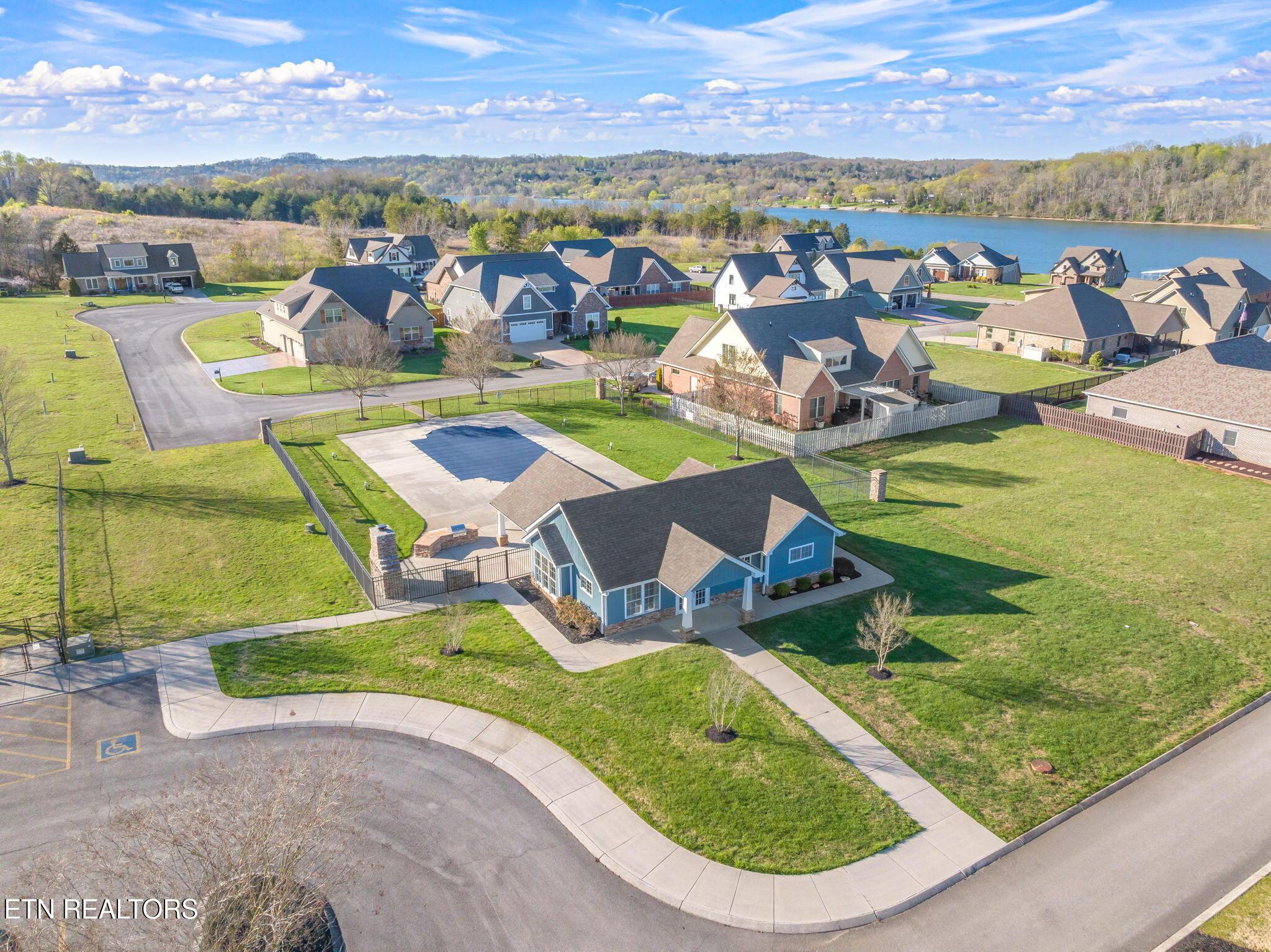 703 Charleston Lgt, Loudon, TN - Fort Loudoun and Tellico Lake Real Estate - Image# 14