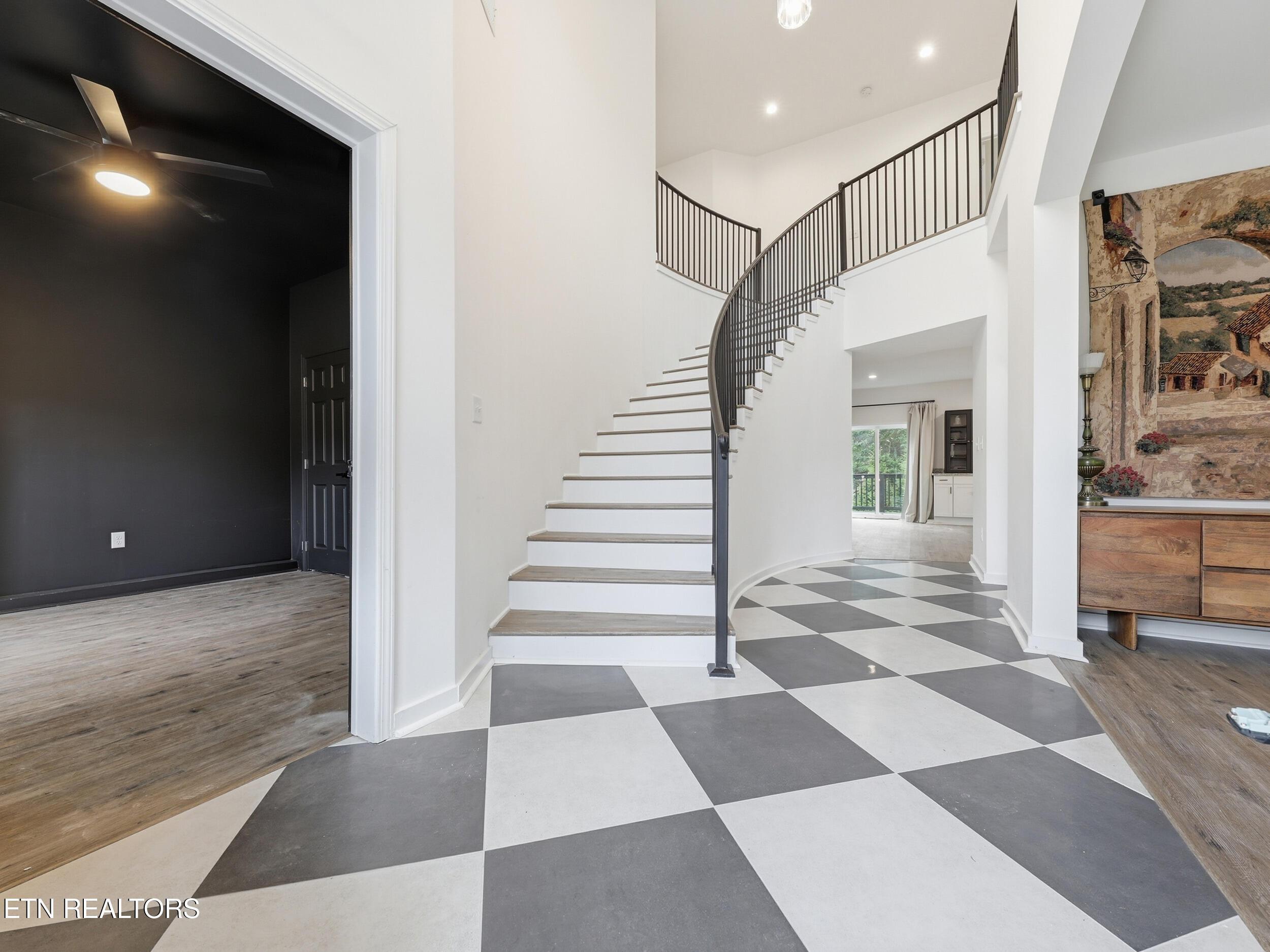 3835 Shipwatch Lane, Knoxville, TN - Fort Loudoun and Tellico Lake Real Estate - Image# 5