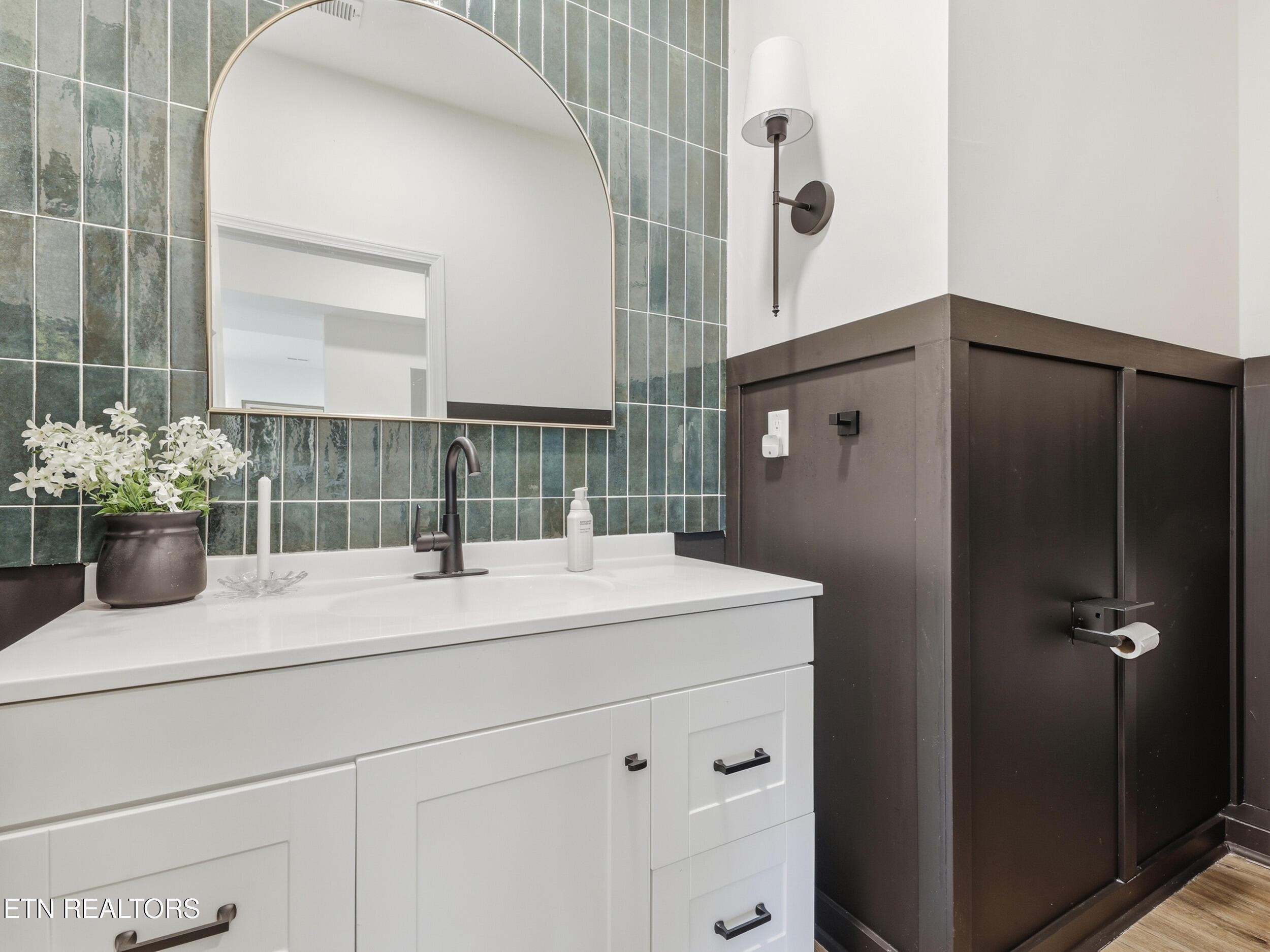 3835 Shipwatch Lane, Knoxville, TN - Fort Loudoun and Tellico Lake Real Estate - Image# 16