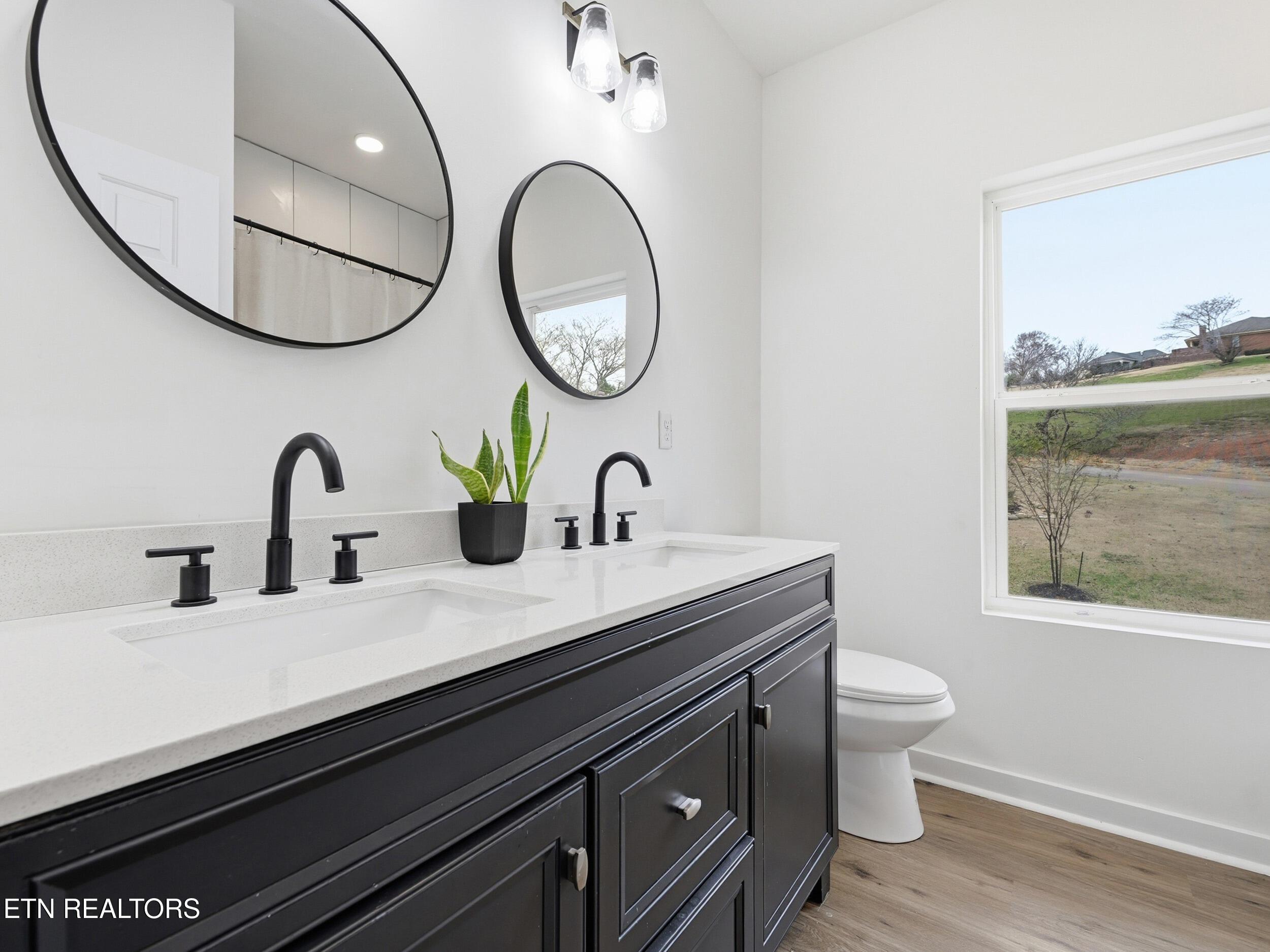 3835 Shipwatch Lane, Knoxville, TN - Fort Loudoun and Tellico Lake Real Estate - Image# 18