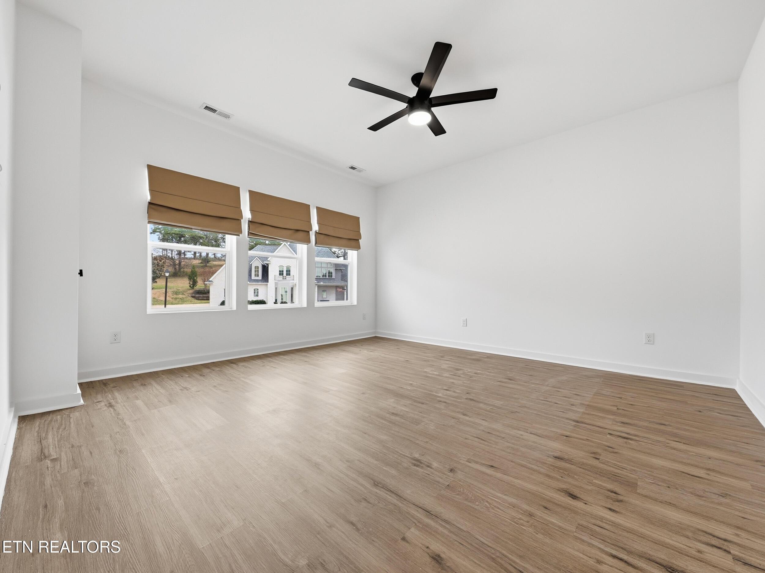 3835 Shipwatch Lane, Knoxville, TN - Fort Loudoun and Tellico Lake Real Estate - Image# 24