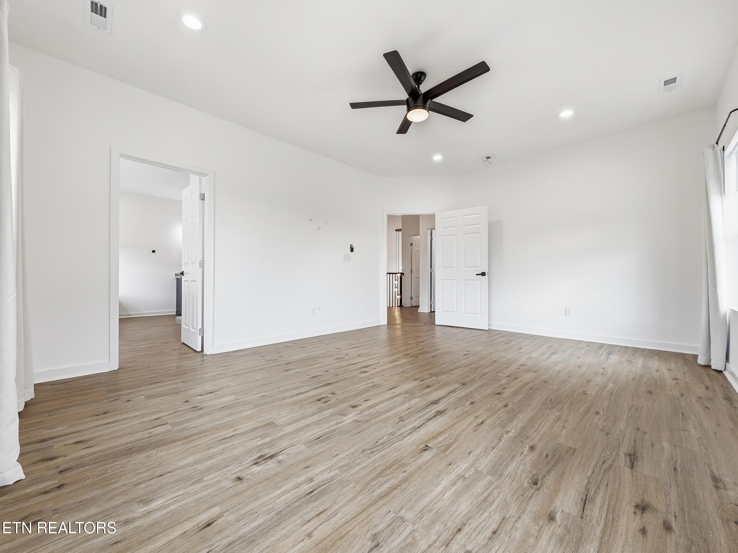 3835 Shipwatch Lane, Knoxville, TN - Fort Loudoun and Tellico Lake Real Estate - Image# 28