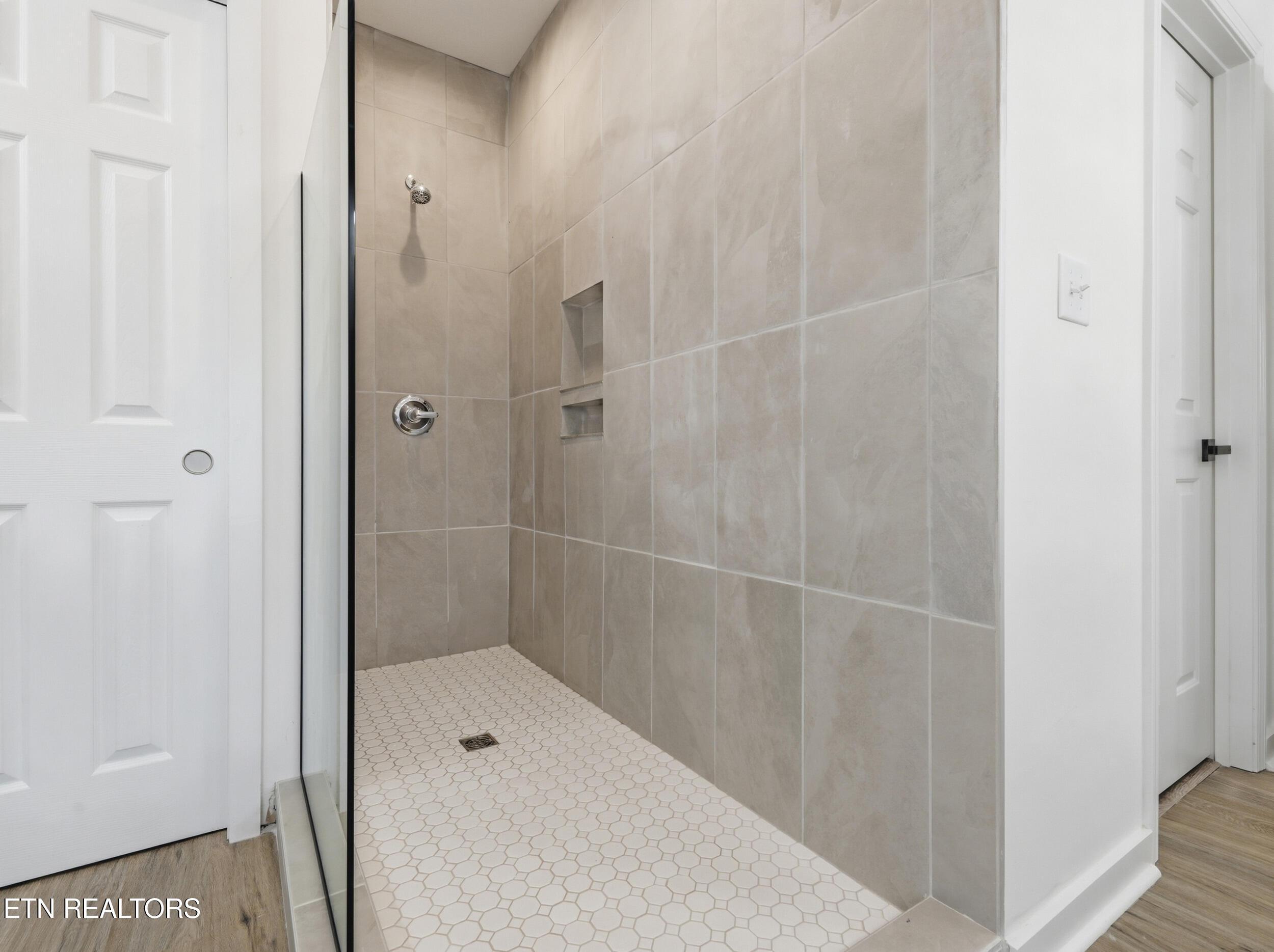 3835 Shipwatch Lane, Knoxville, TN - Fort Loudoun and Tellico Lake Real Estate - Image# 31