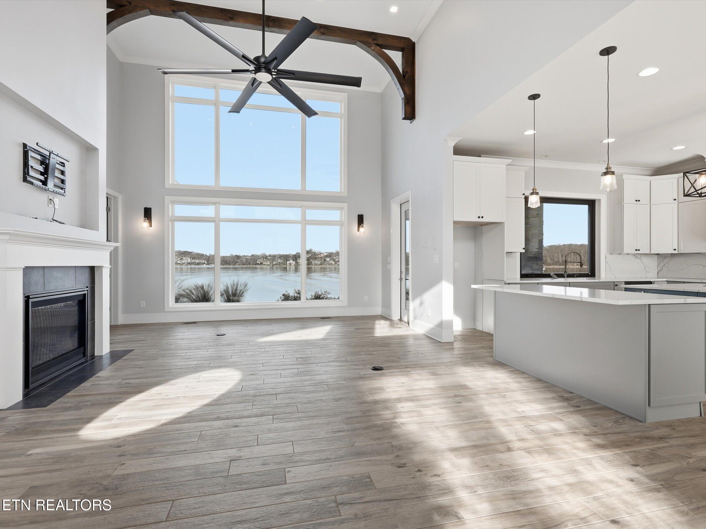 3764 Promontory Point, Louisville, TN - Fort Loudoun and Tellico Lake Real Estate - Image# 7