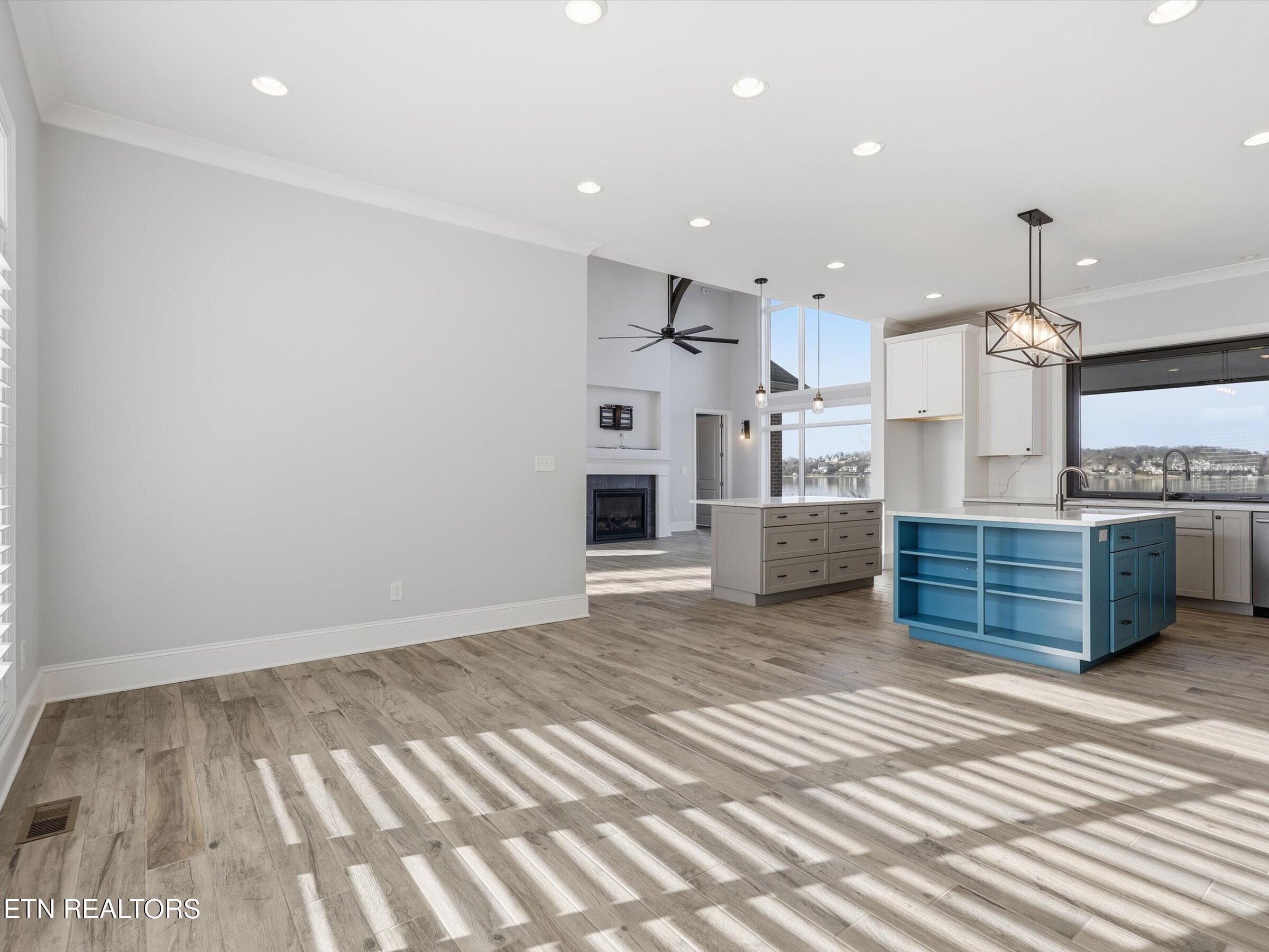 3764 Promontory Point, Louisville, TN - Fort Loudoun and Tellico Lake Real Estate - Image# 16