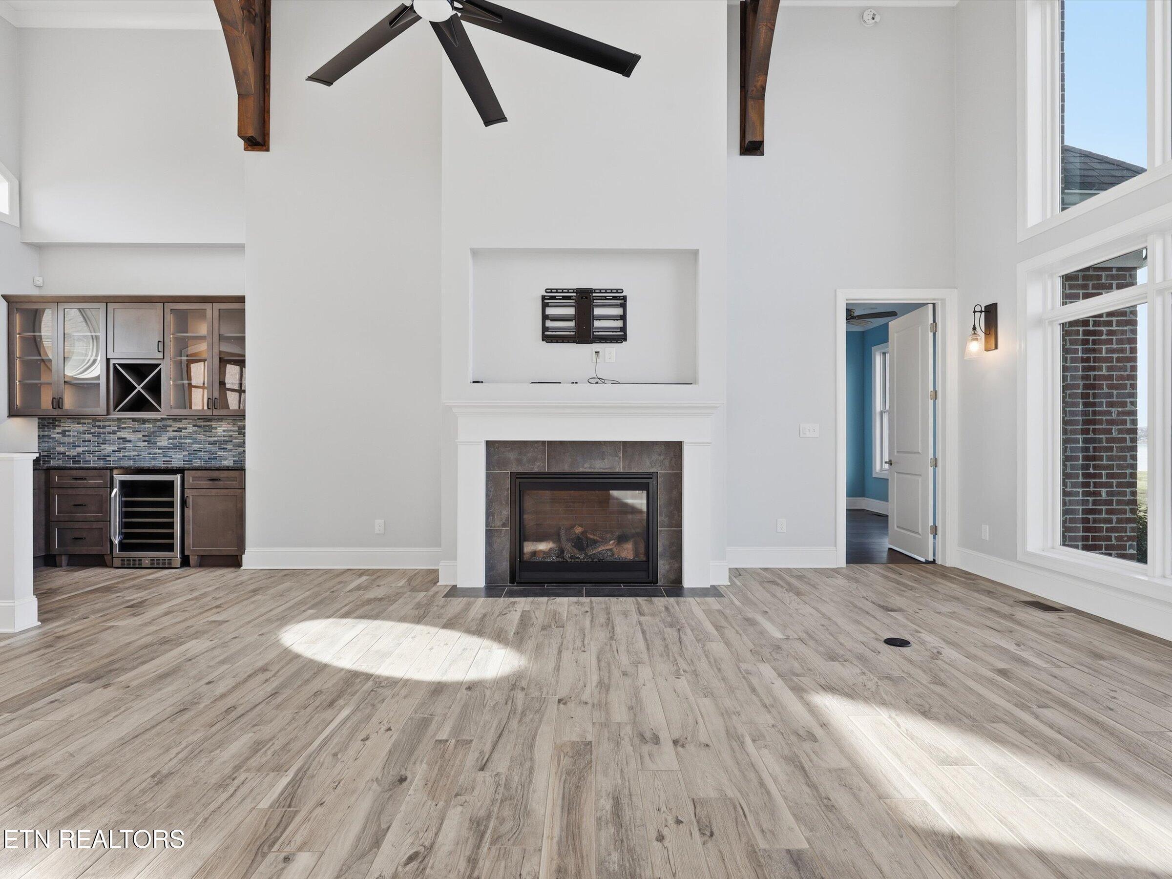 3764 Promontory Point, Louisville, TN - Fort Loudoun and Tellico Lake Real Estate - Image# 21