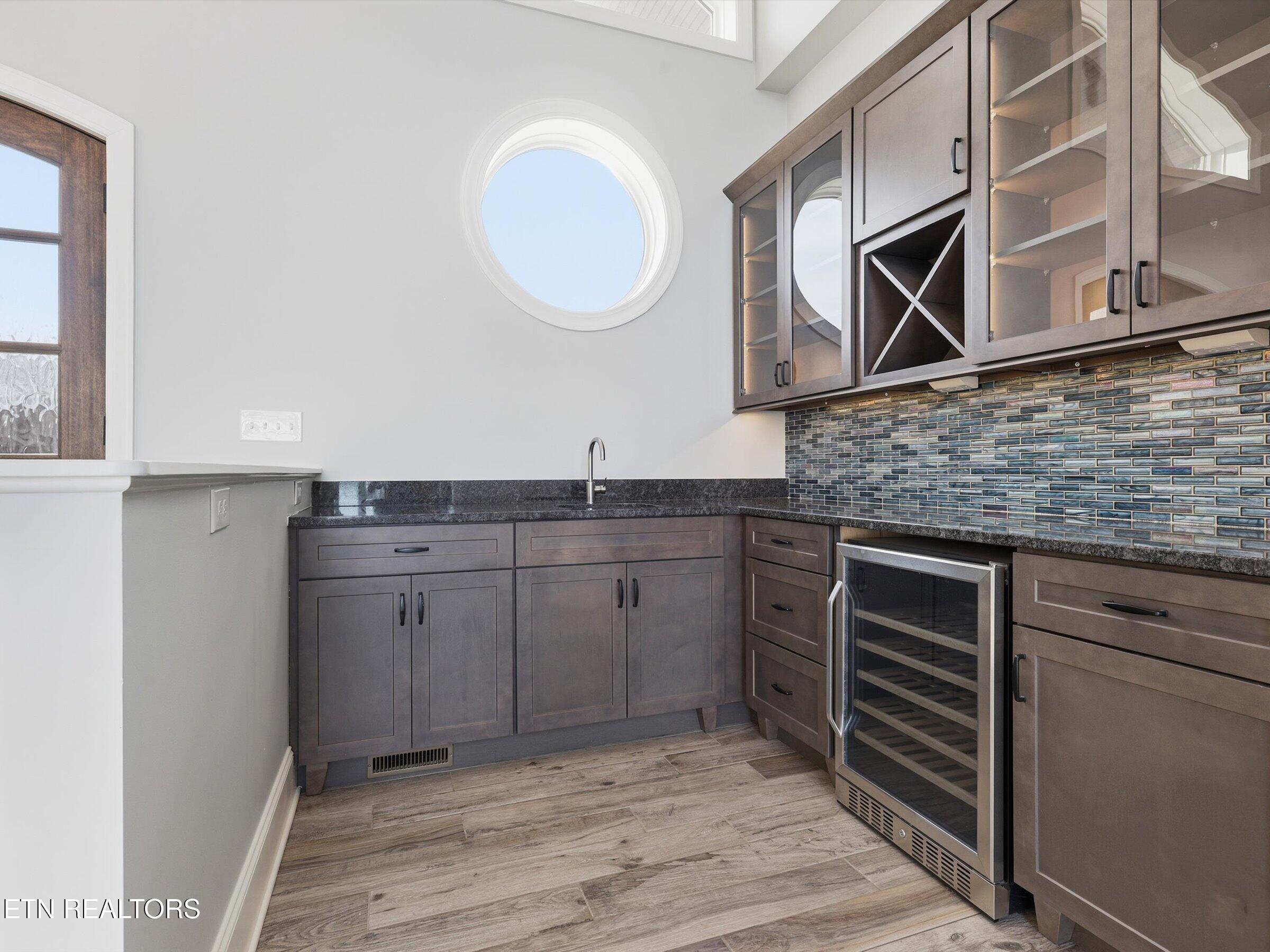 3764 Promontory Point, Louisville, TN - Fort Loudoun and Tellico Lake Real Estate - Image# 20