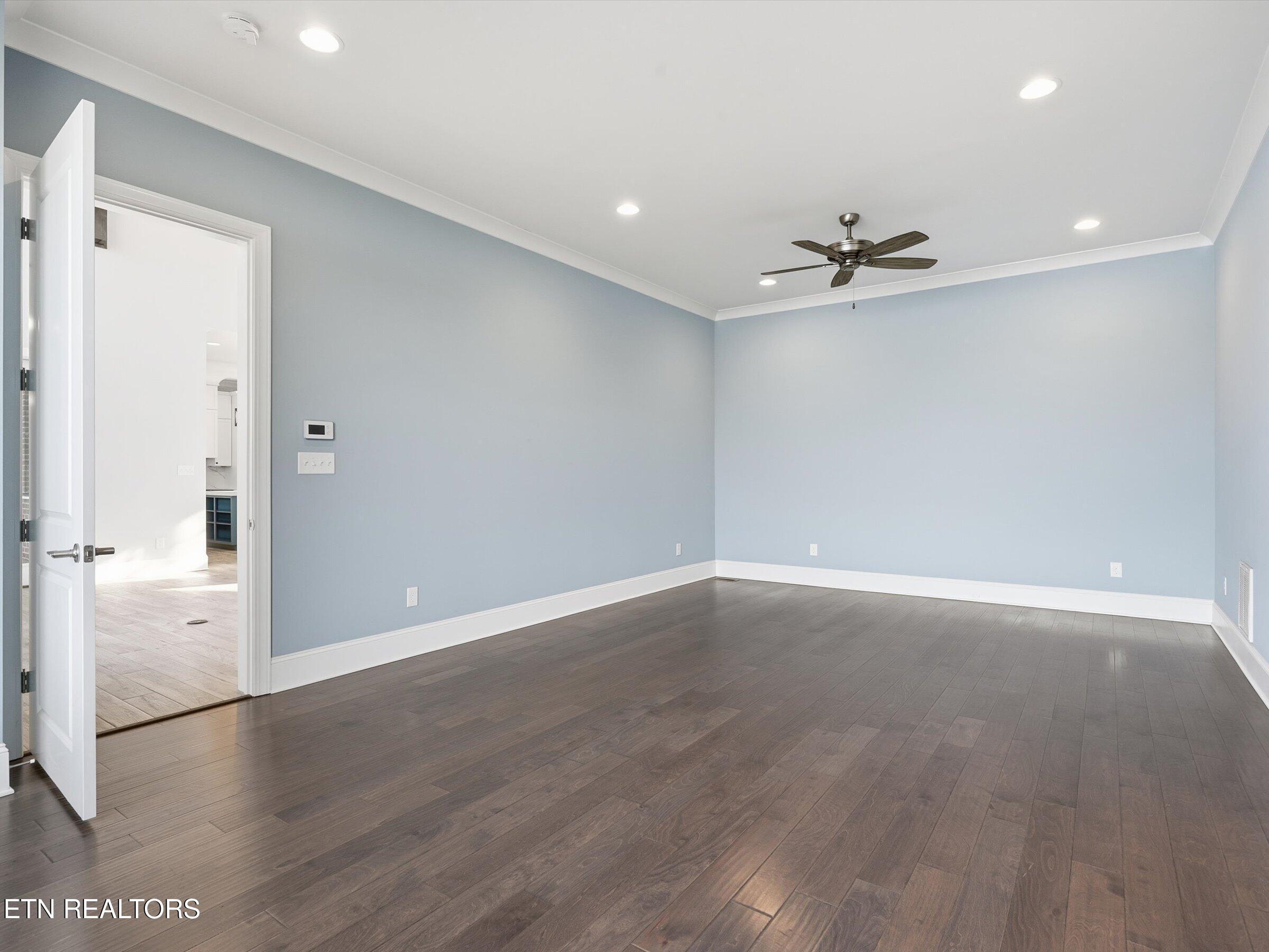 3764 Promontory Point, Louisville, TN - Fort Loudoun and Tellico Lake Real Estate - Image# 23