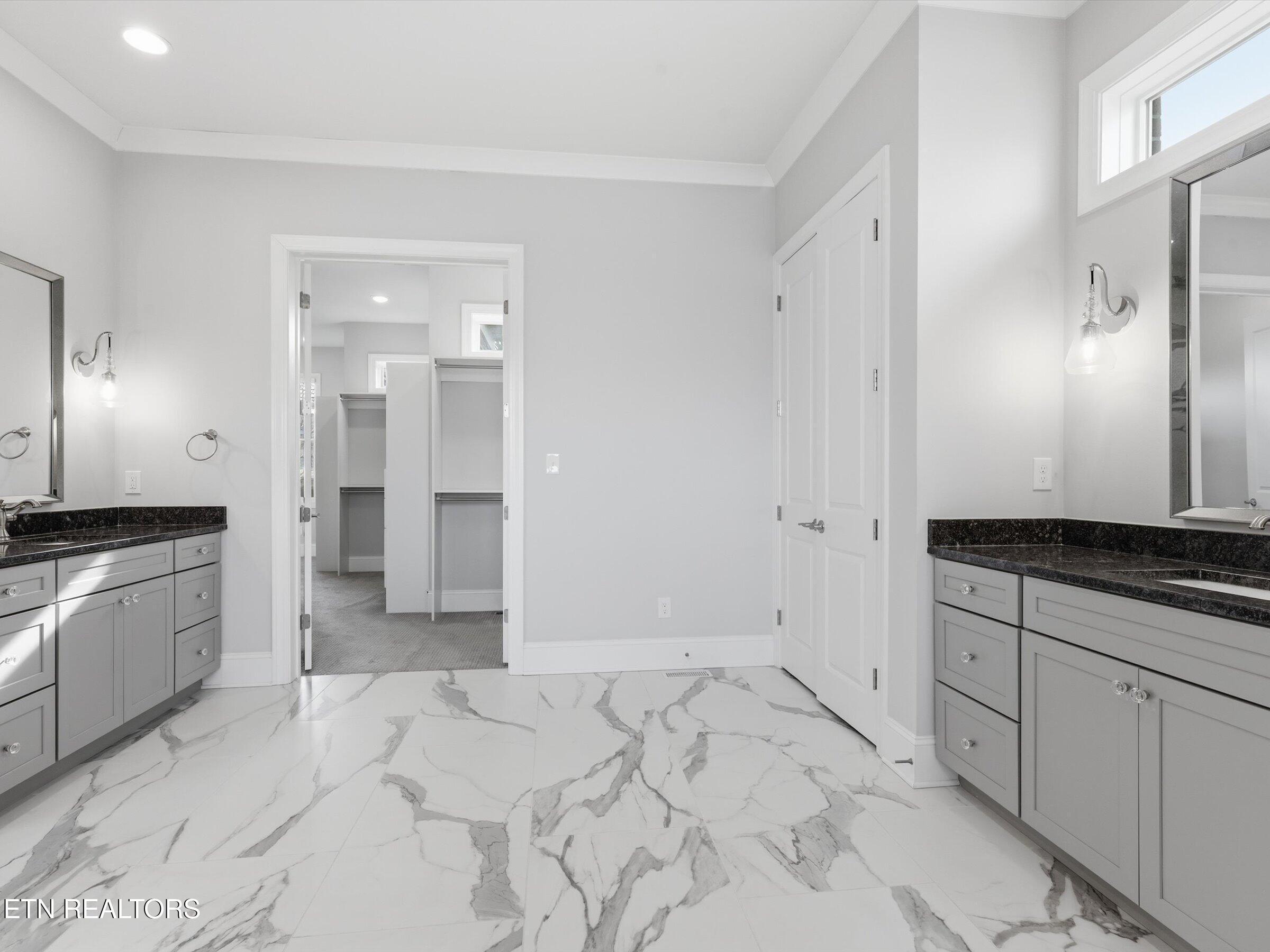 3764 Promontory Point, Louisville, TN - Fort Loudoun and Tellico Lake Real Estate - Image# 27