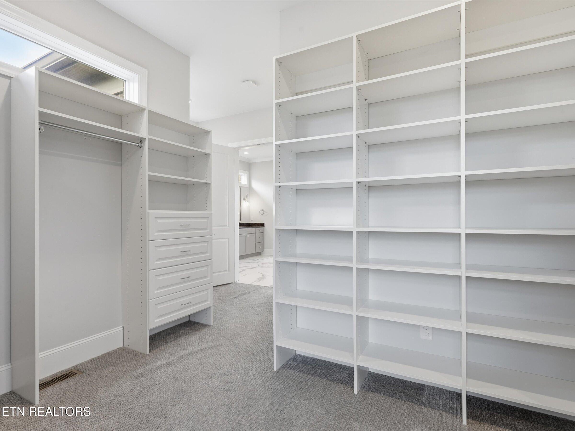 3764 Promontory Point, Louisville, TN - Fort Loudoun and Tellico Lake Real Estate - Image# 28