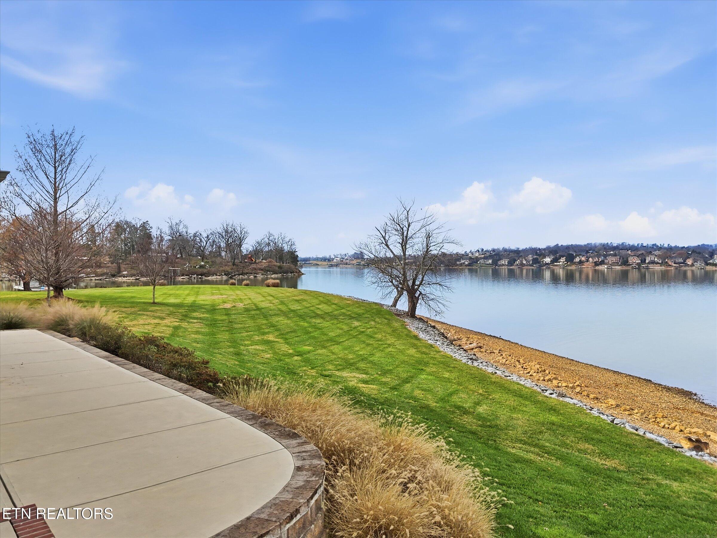 3764 Promontory Point, Louisville, TN - Fort Loudoun and Tellico Lake Real Estate - Image# 31