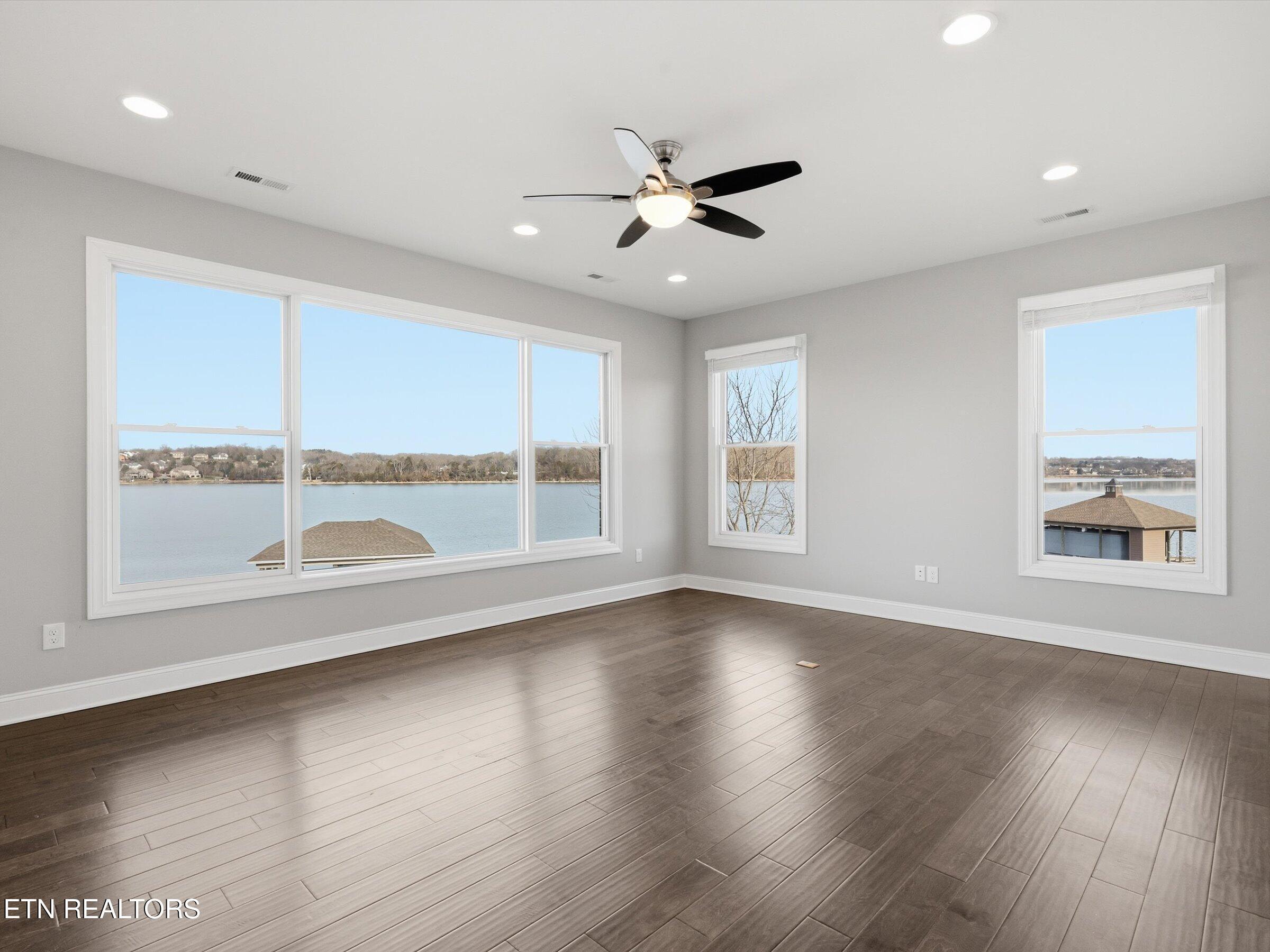 3764 Promontory Point, Louisville, TN - Fort Loudoun and Tellico Lake Real Estate - Image# 37