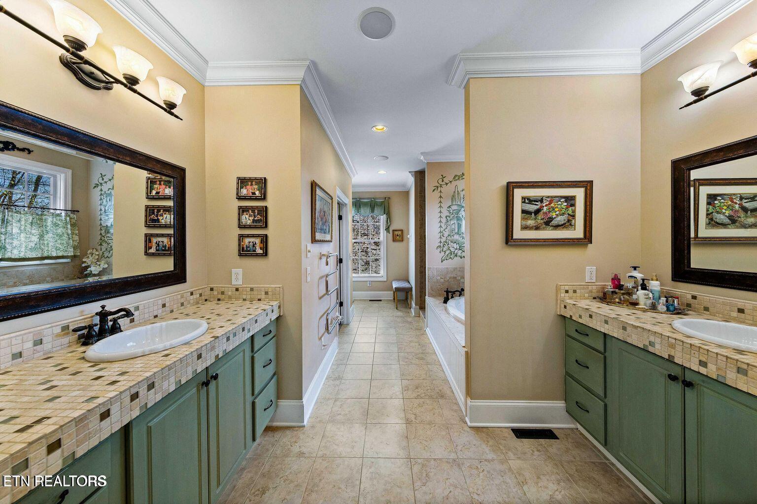 190 Lake Crest Drive, Lenoir City, TN - Fort Loudoun and Tellico Lake Real Estate - Image# 28