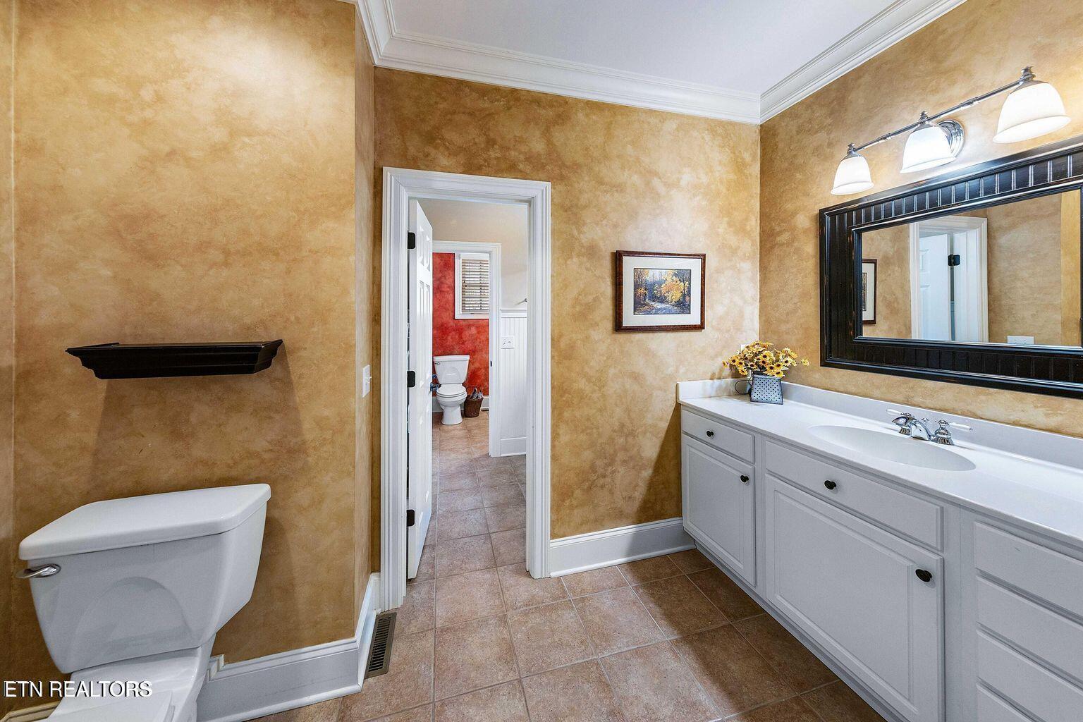 190 Lake Crest Drive, Lenoir City, TN - Fort Loudoun and Tellico Lake Real Estate - Image# 35