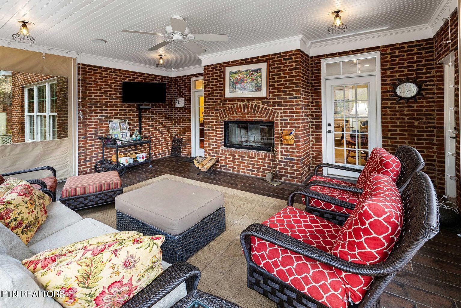 190 Lake Crest Drive, Lenoir City, TN - Fort Loudoun and Tellico Lake Real Estate - Image# 43