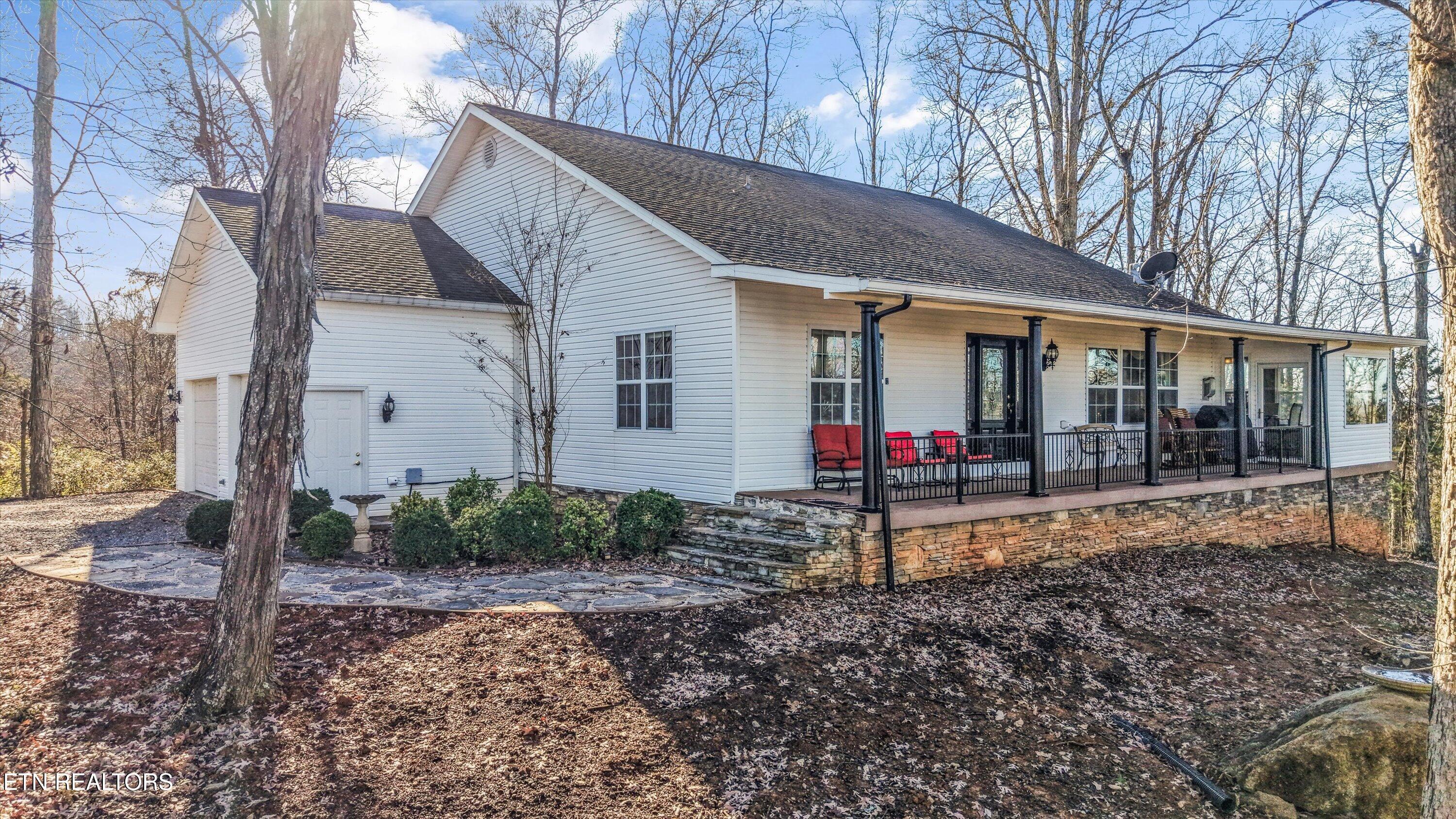 2993 Quarry Hollow Rd, Friendsville, TN - Fort Loudoun and Tellico Lake Real Estate - Image# 3