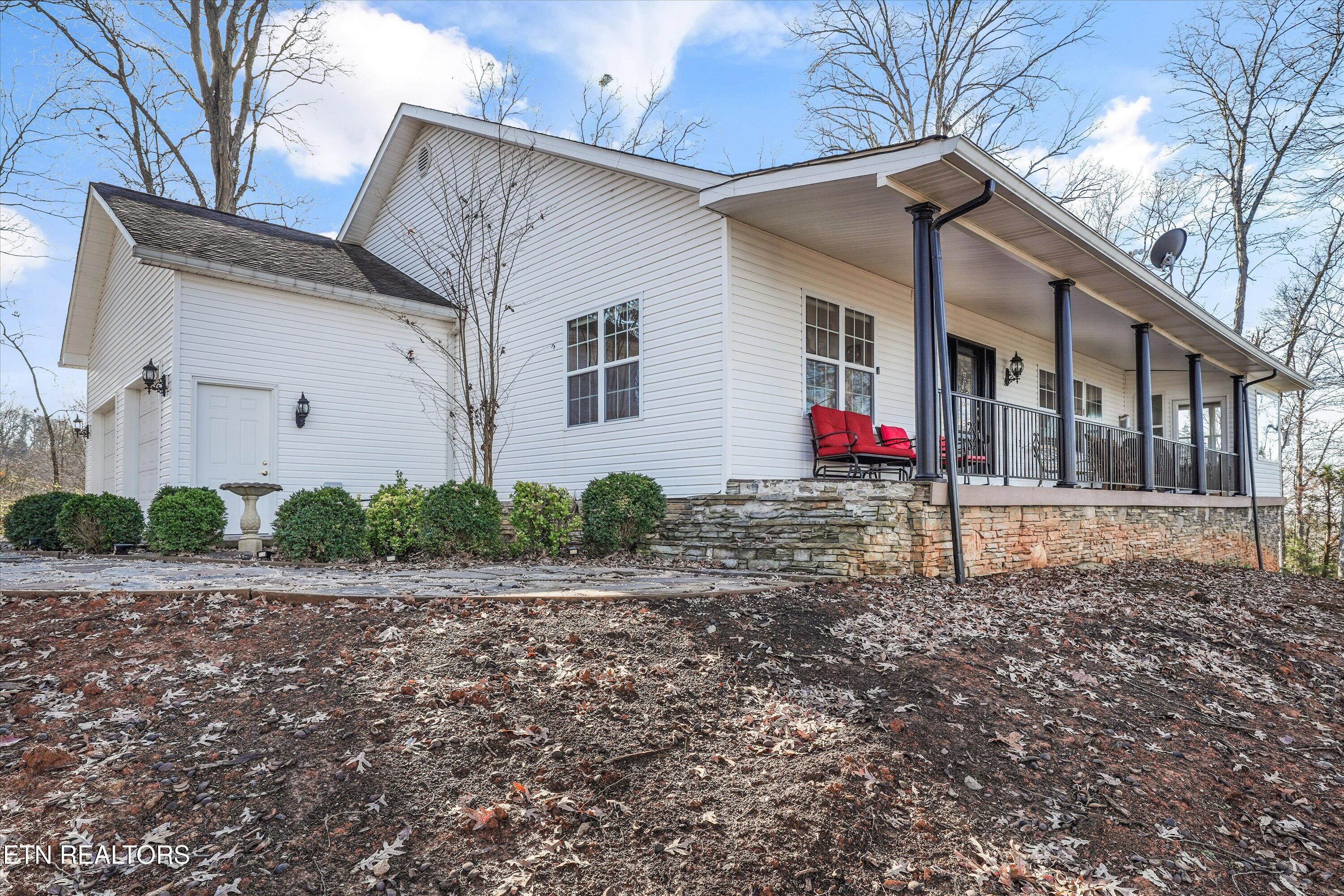 2993 Quarry Hollow Rd, Friendsville, TN - Fort Loudoun and Tellico Lake Real Estate - Image# 5
