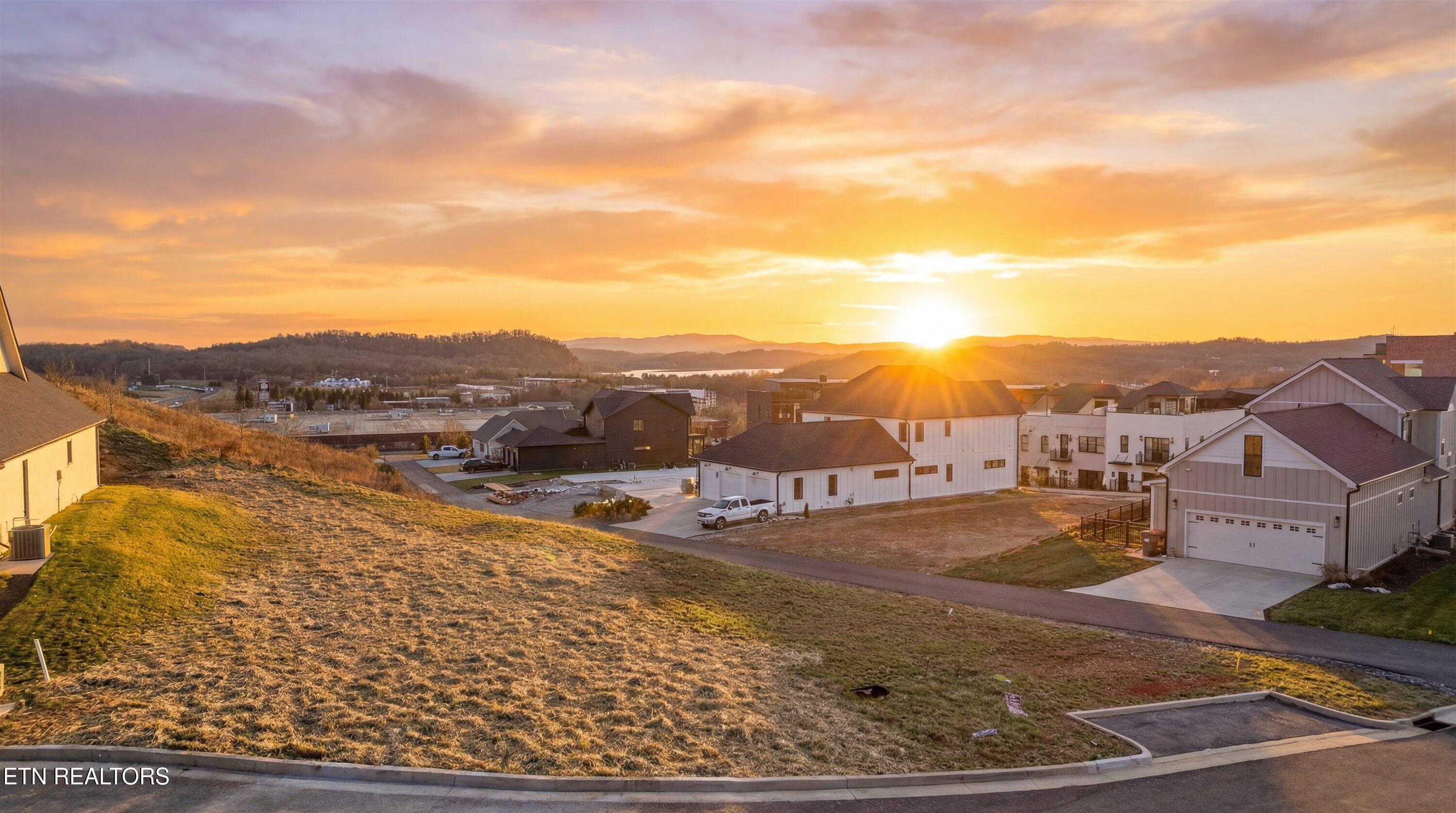 Fort Loudoun and Tellico Lake Real Estate - Image# 1