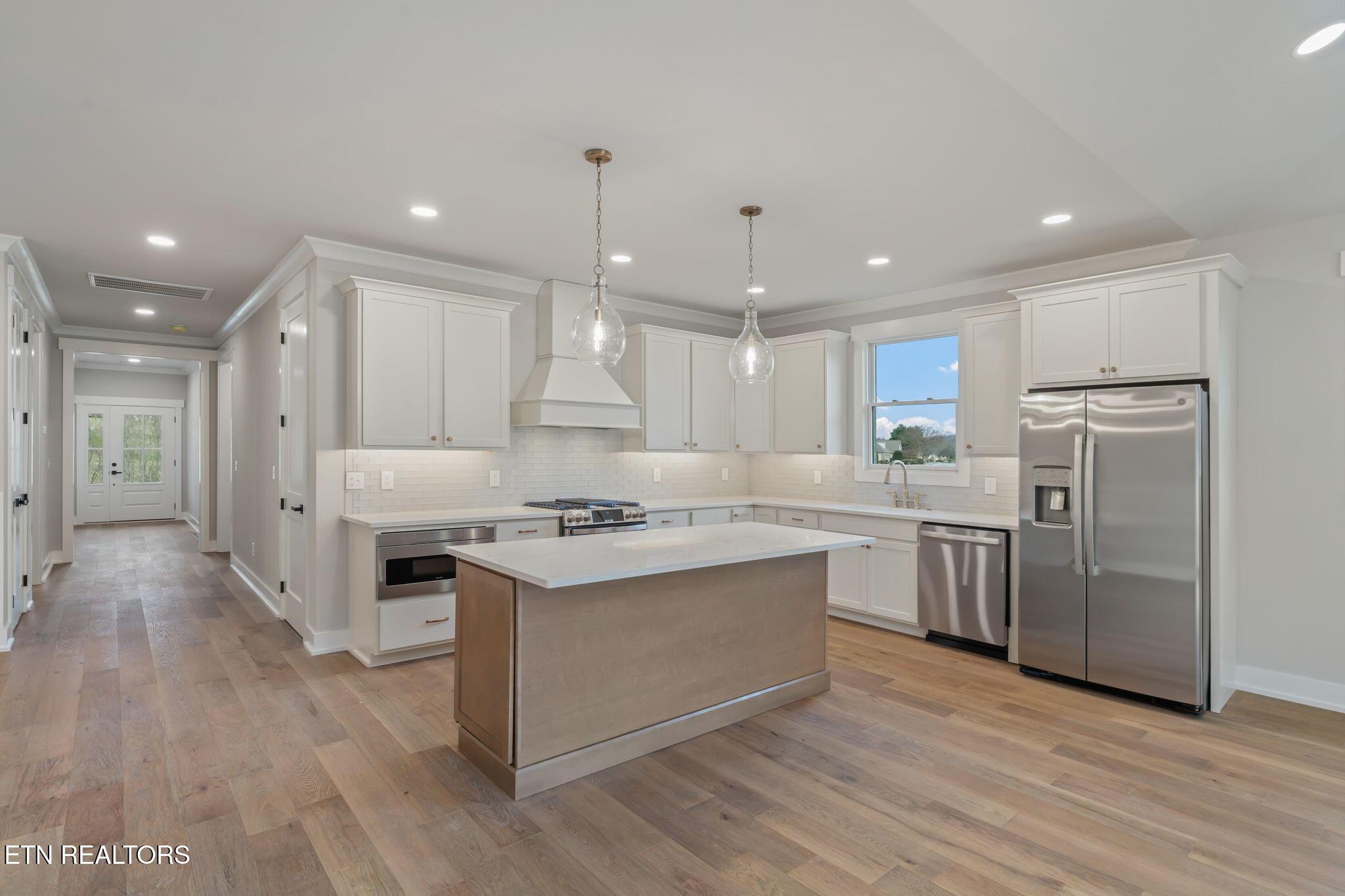 204 Goldcrest Drive, Vonore, TN - Fort Loudoun and Tellico Lake Real Estate - Image# 8