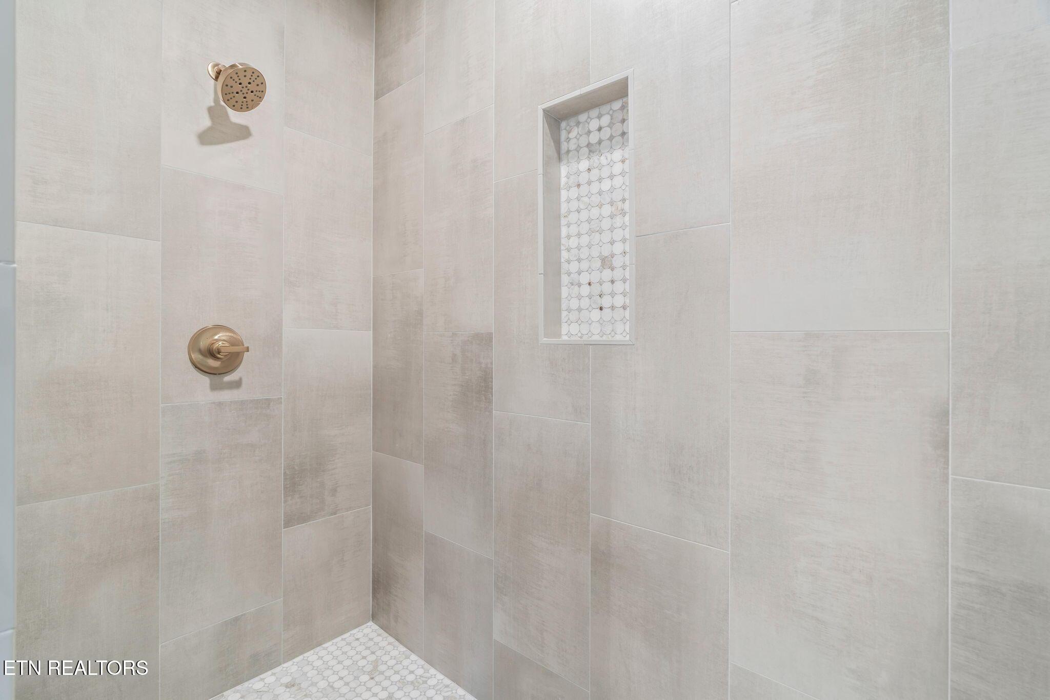 204 Goldcrest Drive, Vonore, TN - Fort Loudoun and Tellico Lake Real Estate - Image# 29