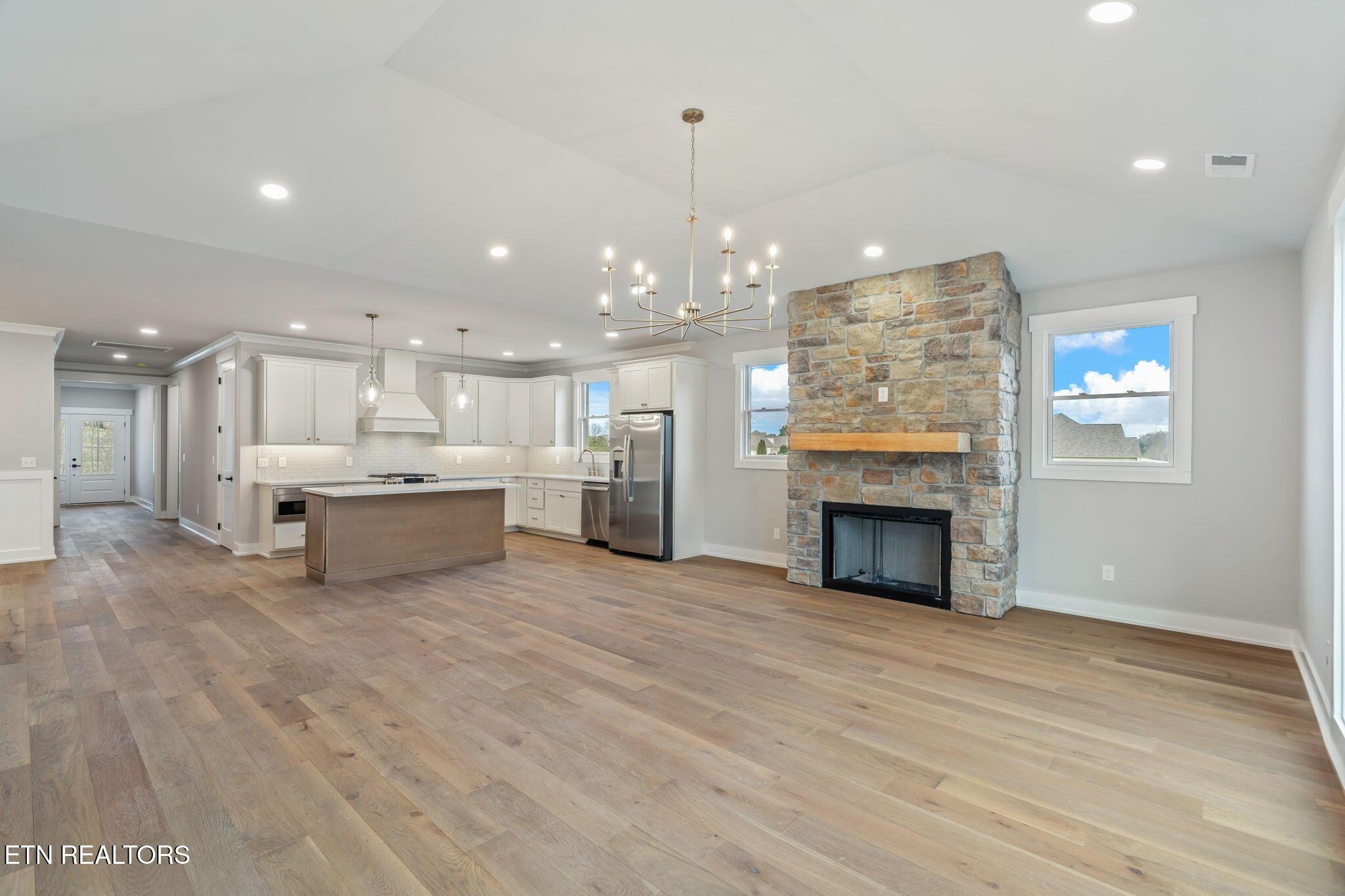 204 Goldcrest Drive, Vonore, TN - Fort Loudoun and Tellico Lake Real Estate - Image# 15