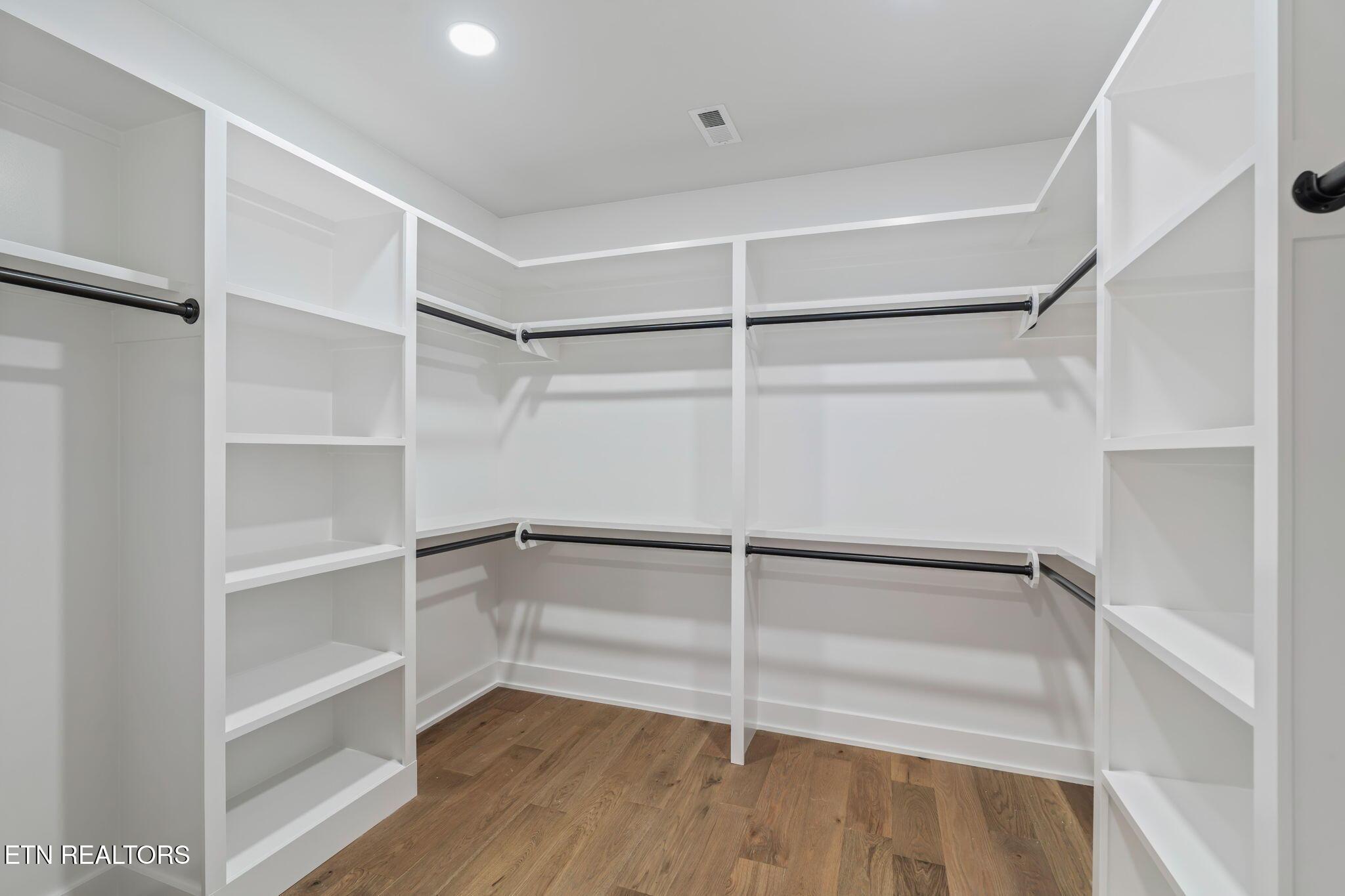 204 Goldcrest Drive, Vonore, TN - Fort Loudoun and Tellico Lake Real Estate - Image# 28