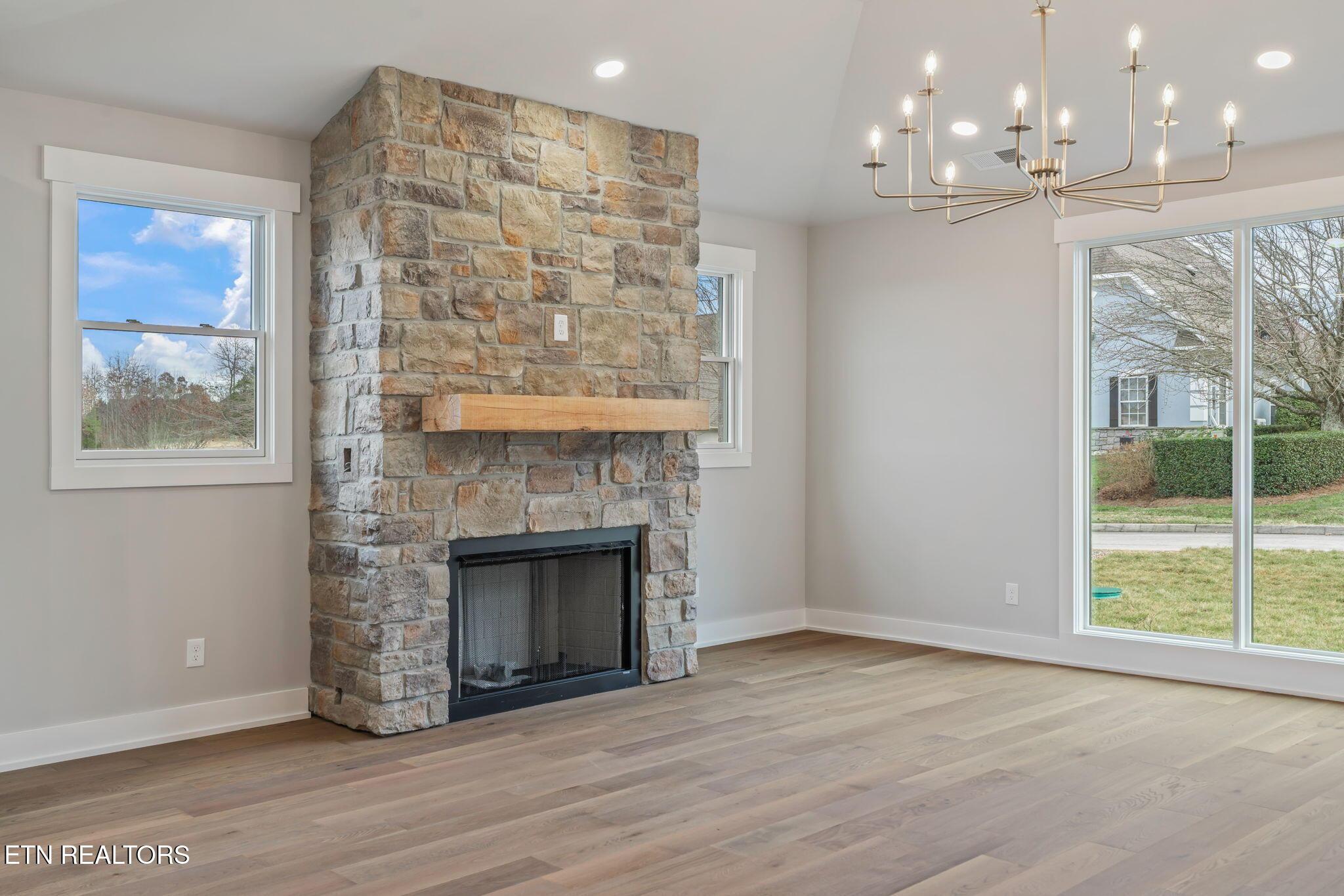 204 Goldcrest Drive, Vonore, TN - Fort Loudoun and Tellico Lake Real Estate - Image# 17