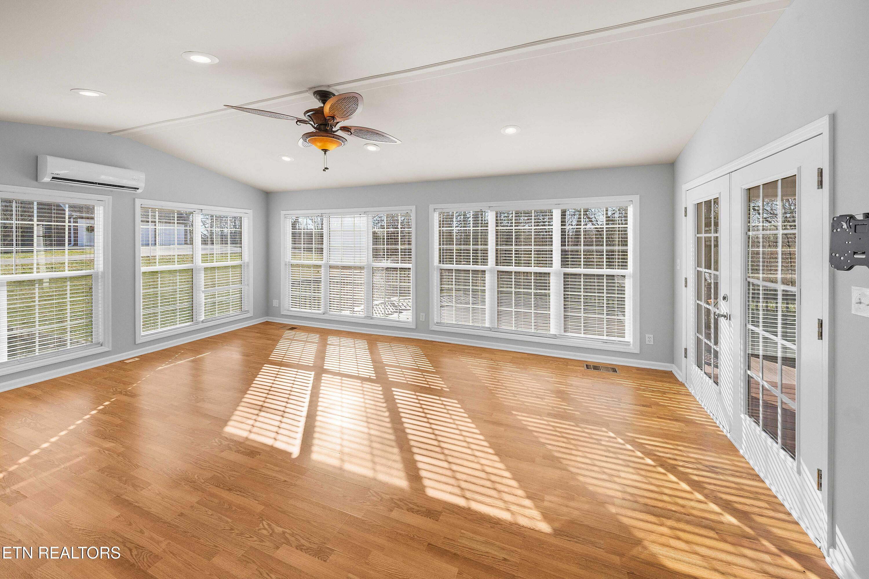 190 Vineyard Cove Drive, Loudon, TN - Fort Loudoun and Tellico Lake Real Estate - Image# 22