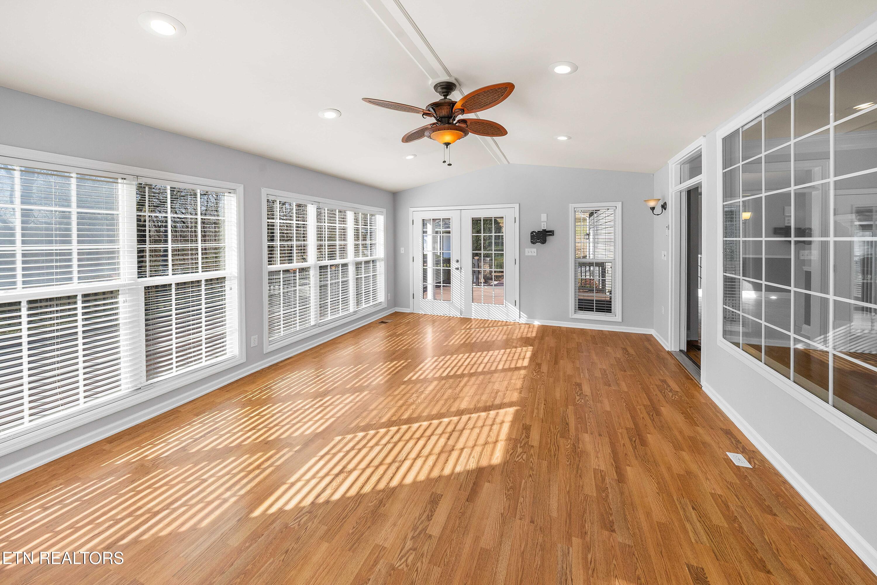 190 Vineyard Cove Drive, Loudon, TN - Fort Loudoun and Tellico Lake Real Estate - Image# 23