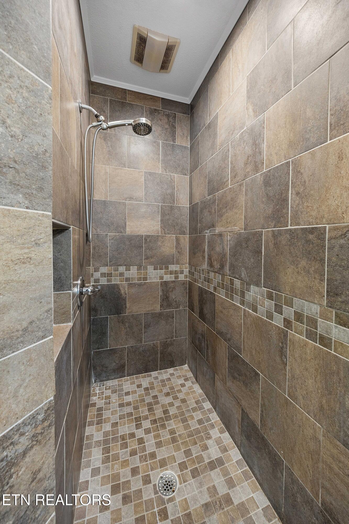 190 Vineyard Cove Drive, Loudon, TN - Fort Loudoun and Tellico Lake Real Estate - Image# 28