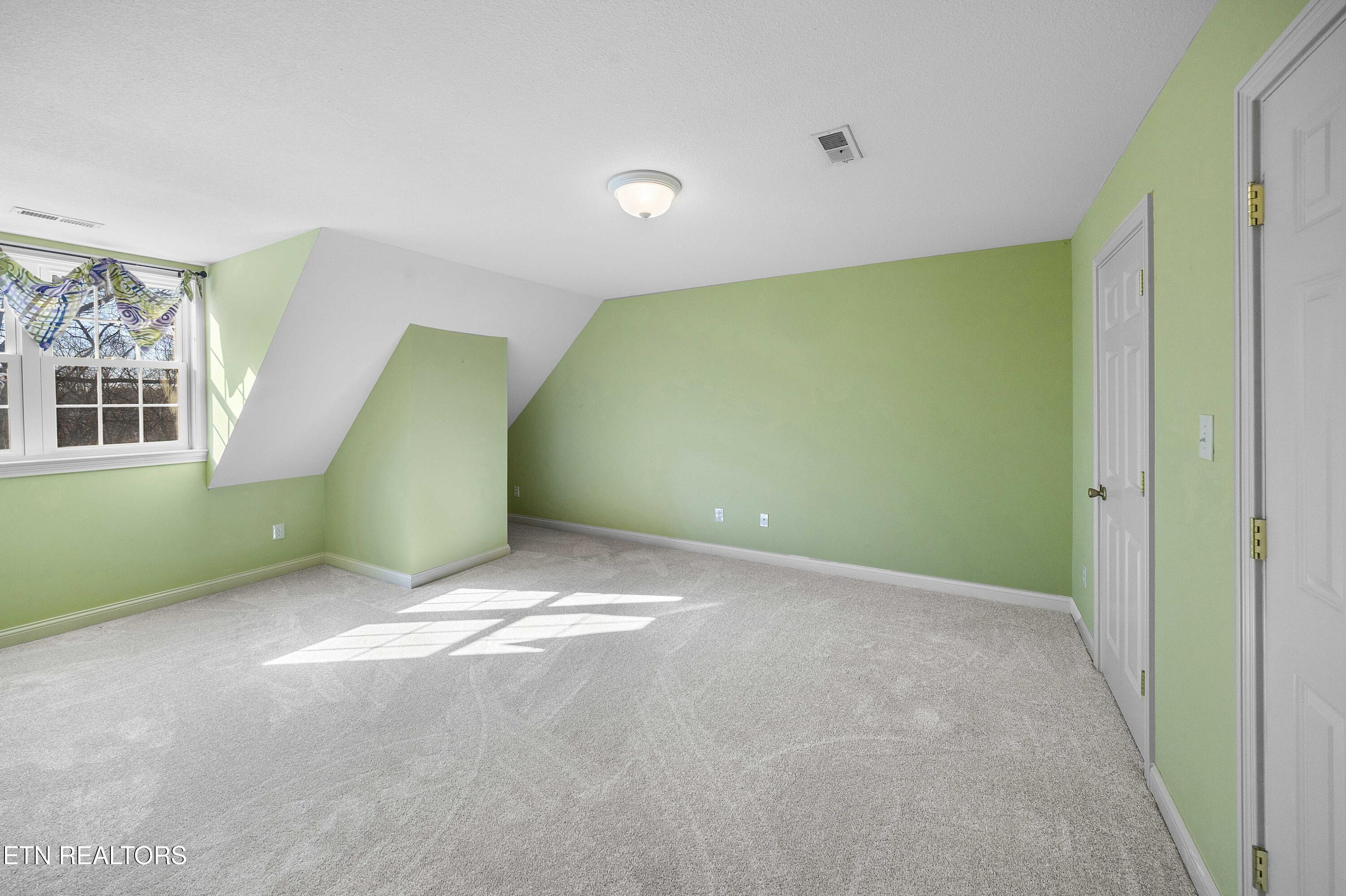 190 Vineyard Cove Drive, Loudon, TN - Fort Loudoun and Tellico Lake Real Estate - Image# 38