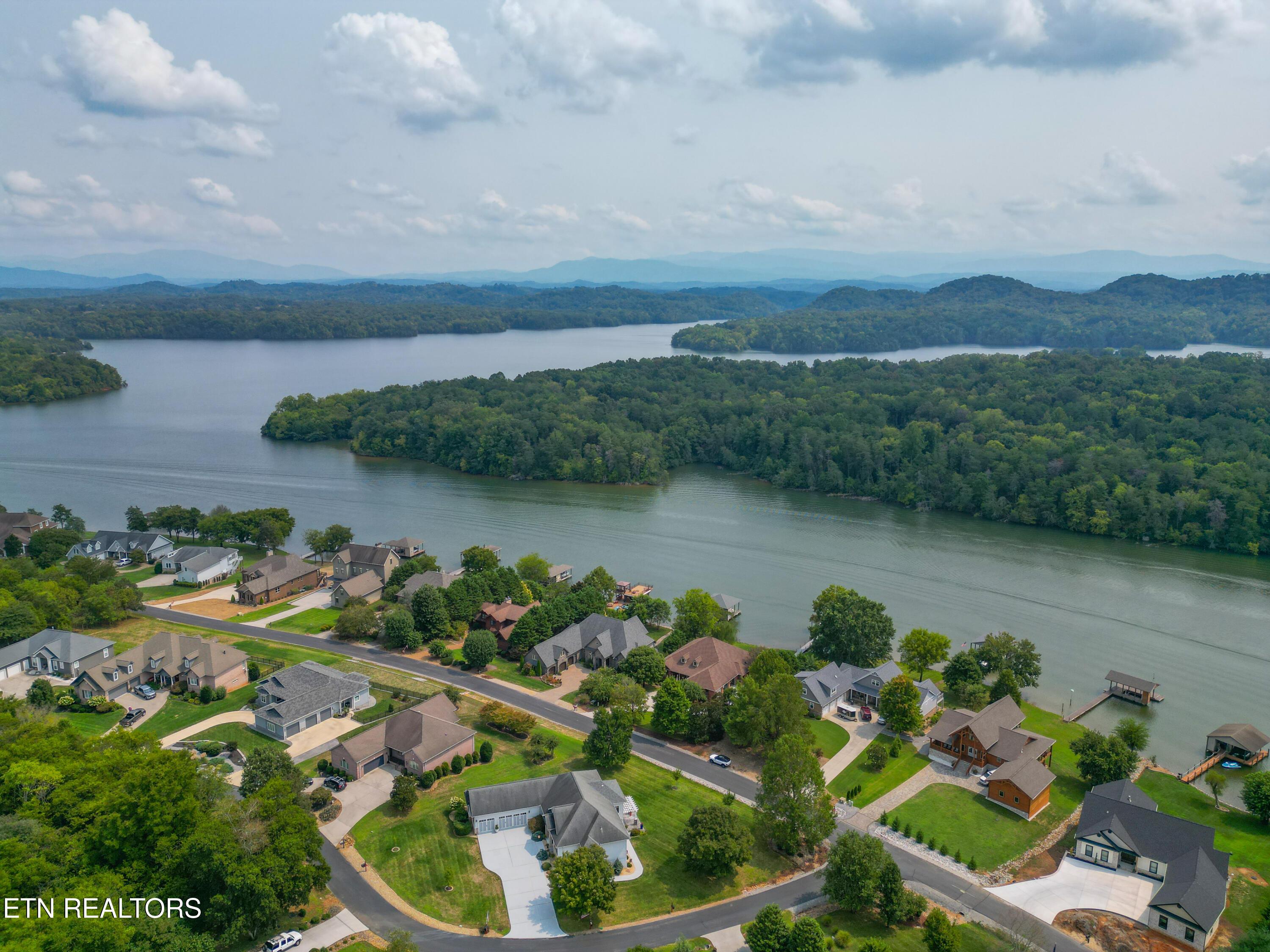 125 Eladi Tr, Vonore, TN - Fort Loudoun and Tellico Lake Real Estate - Image# 2