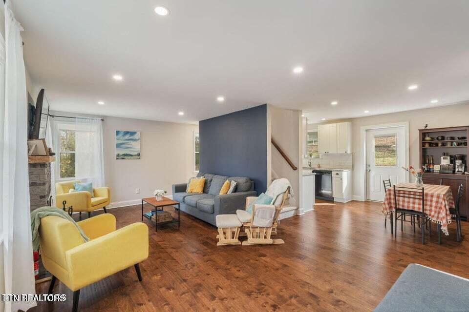 314 W Young High Pike, Knoxville, TN - Fort Loudoun and Tellico Lake Real Estate - Image# 4