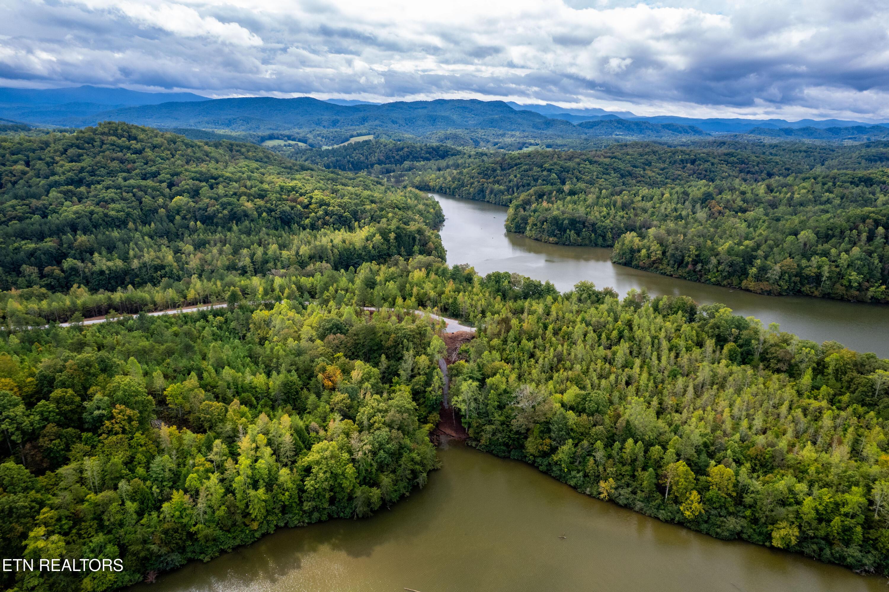 Lot 104 Pineview Lane, Vonore, TN - Fort Loudoun and Tellico Lake Real Estate - Image# 1