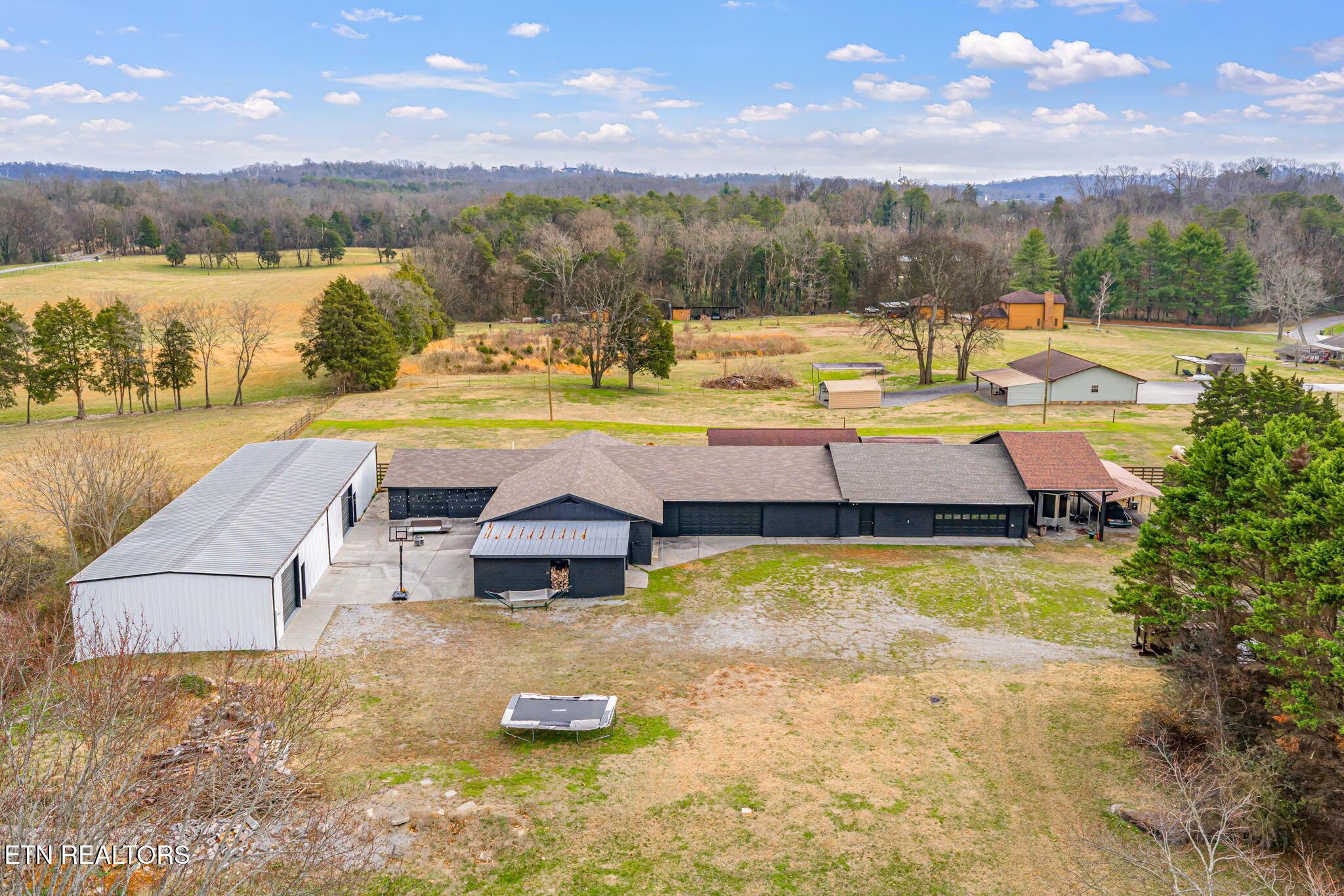 852 Collie Cove Court, Friendsville, TN - Fort Loudoun and Tellico Lake Real Estate - Image# 37