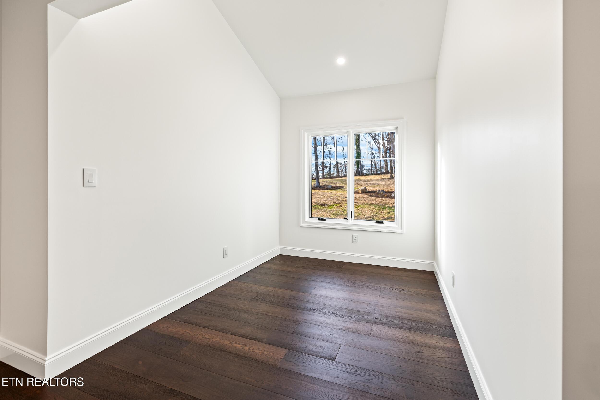 1521 Cherokee Blvd, Knoxville, TN - Fort Loudoun and Tellico Lake Real Estate - Image# 35