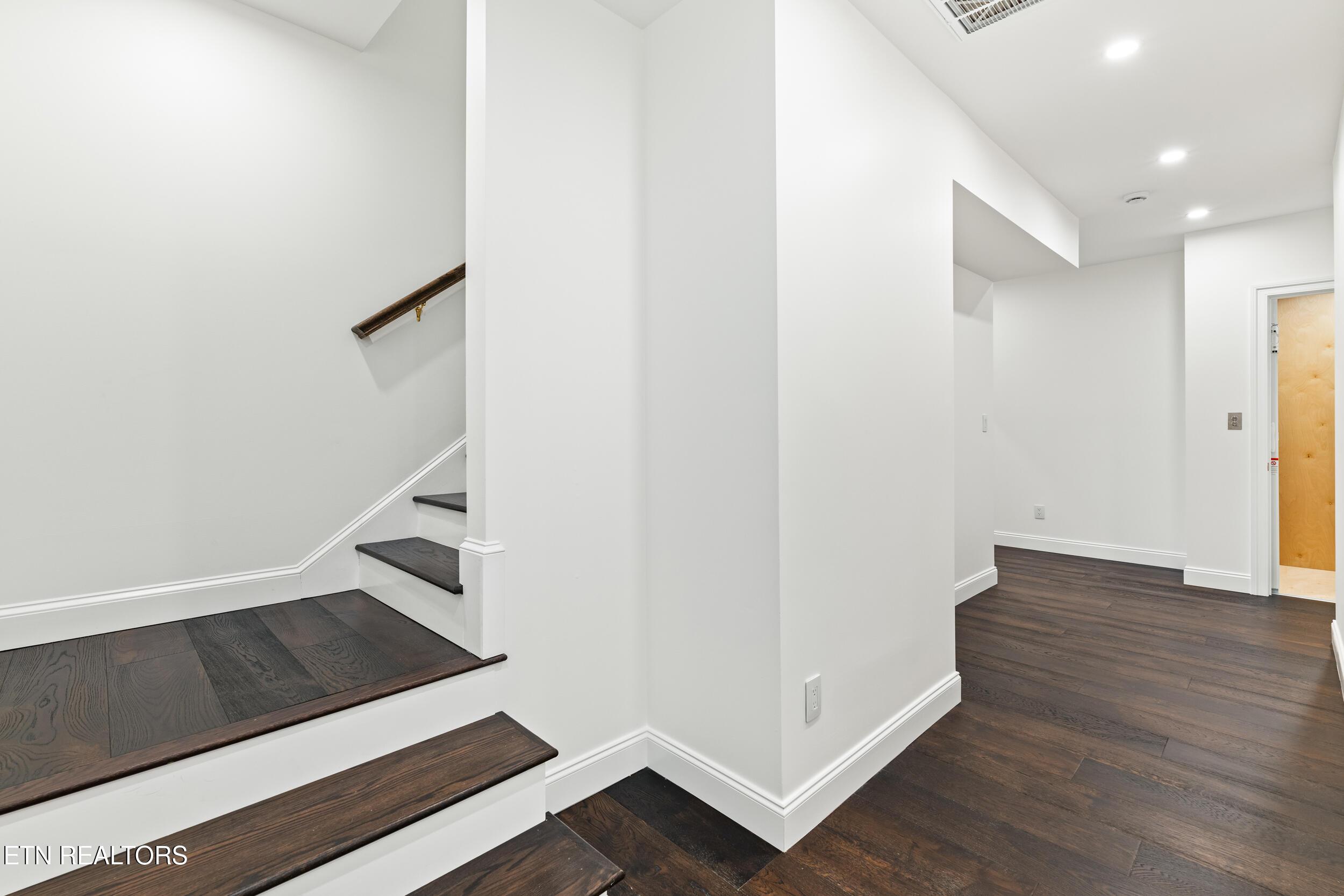 1521 Cherokee Blvd, Knoxville, TN - Fort Loudoun and Tellico Lake Real Estate - Image# 39