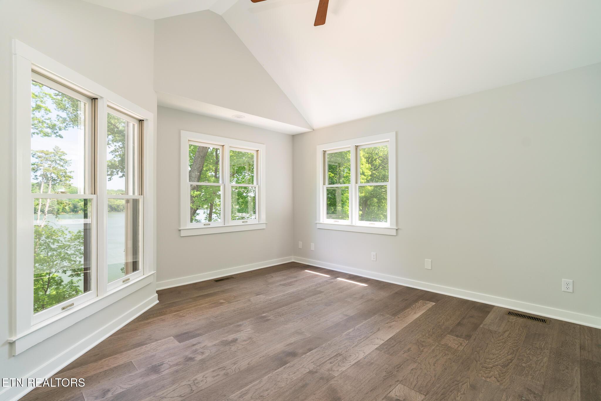 4042 Riverpoint Way, Louisville, TN - Fort Loudoun and Tellico Lake Real Estate - Image# 11