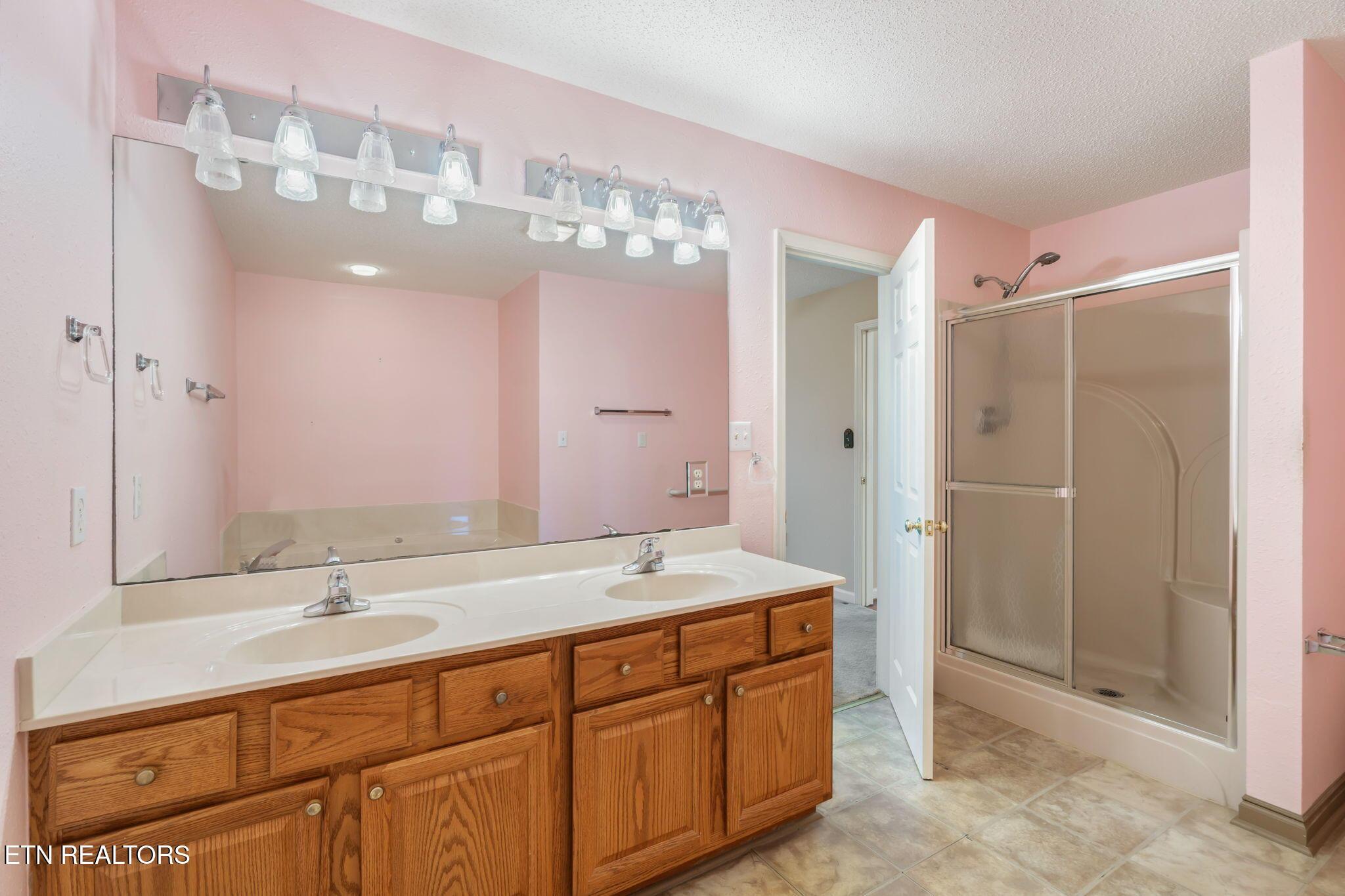 314 Dilegwa Way, Loudon, TN - Fort Loudoun and Tellico Lake Real Estate - Image# 31