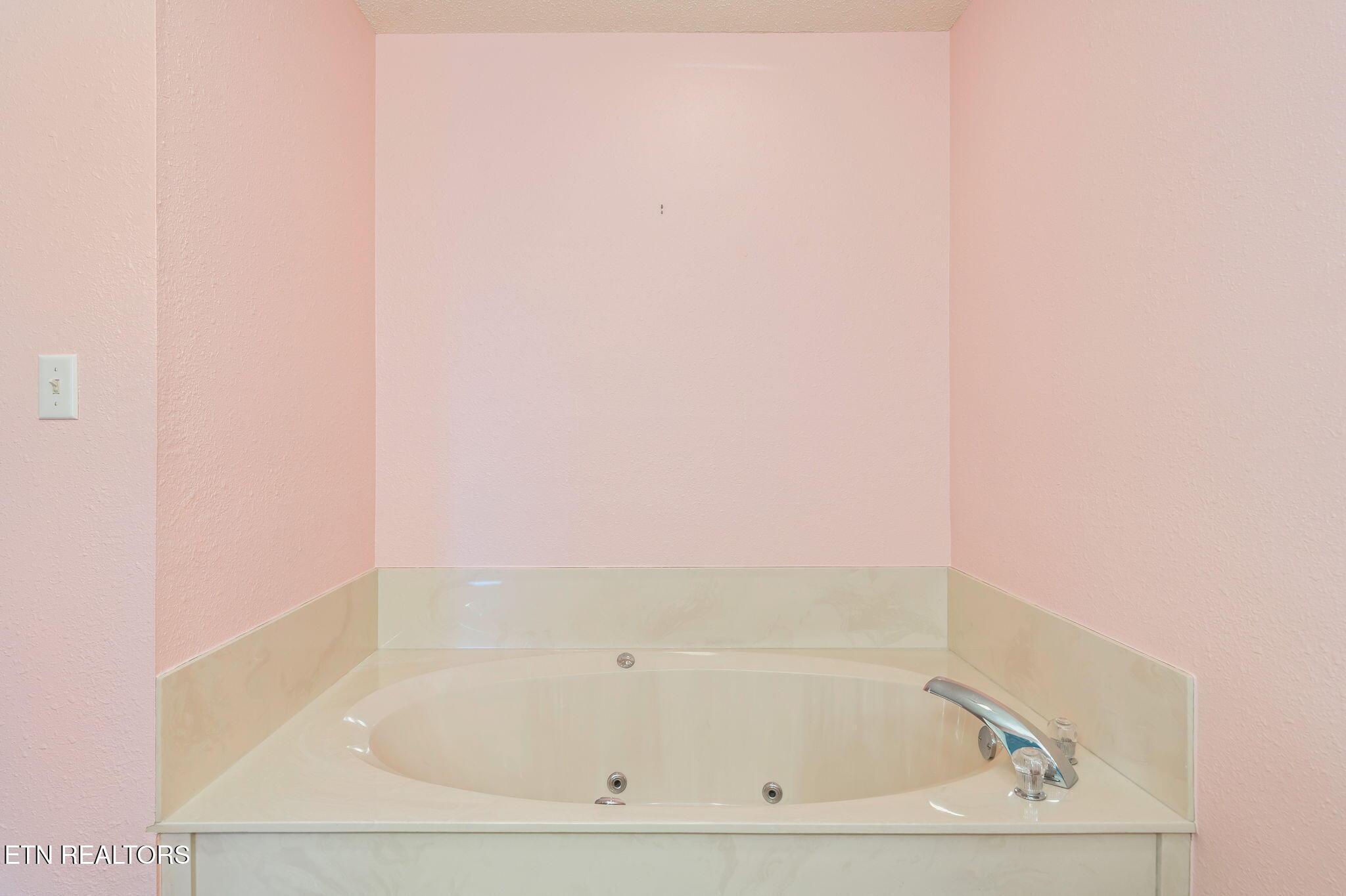 314 Dilegwa Way, Loudon, TN - Fort Loudoun and Tellico Lake Real Estate - Image# 35