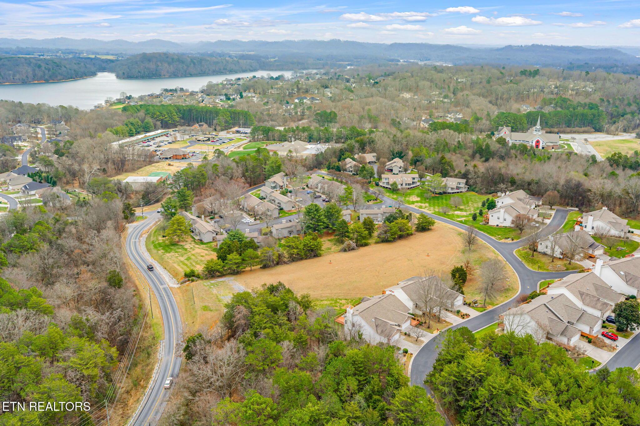 314 Dilegwa Way, Loudon, TN - Fort Loudoun and Tellico Lake Real Estate - Image# 41